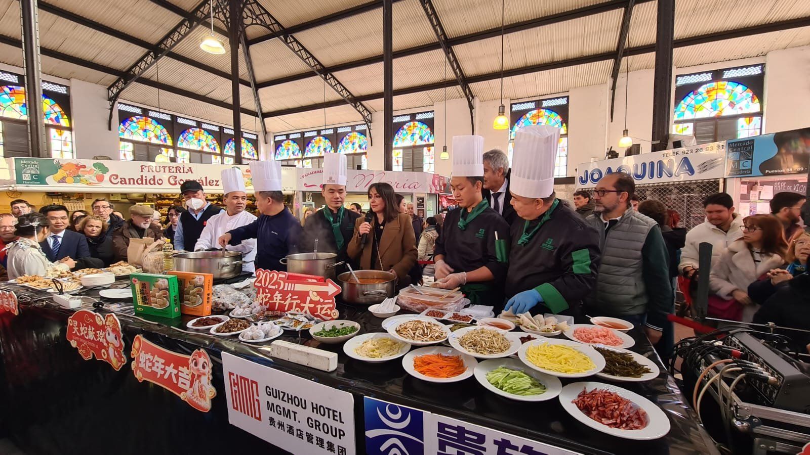 Demostración gastronómica Año Nuevo Chino 2025 en el Mercado Central. Foto Ayto.Salamanca Demostración gastronómica Año Nuevo Chino 2025 en el Mercado Central. Foto Ayto.Salamanca
