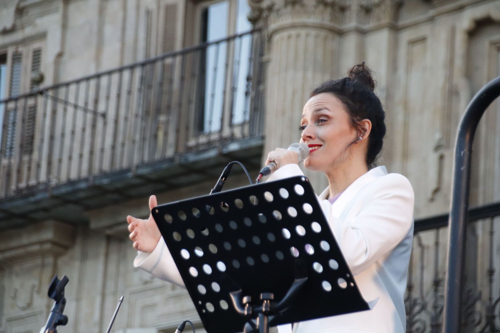 20220603202743-mg-1673