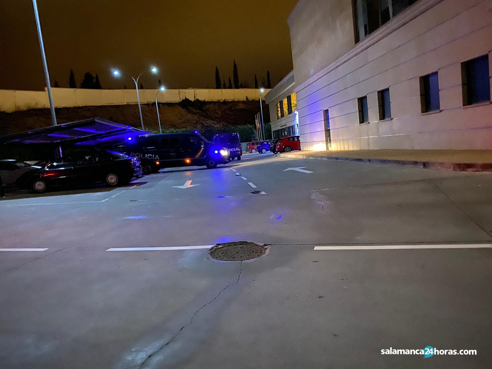 Policia tanatorio (3)