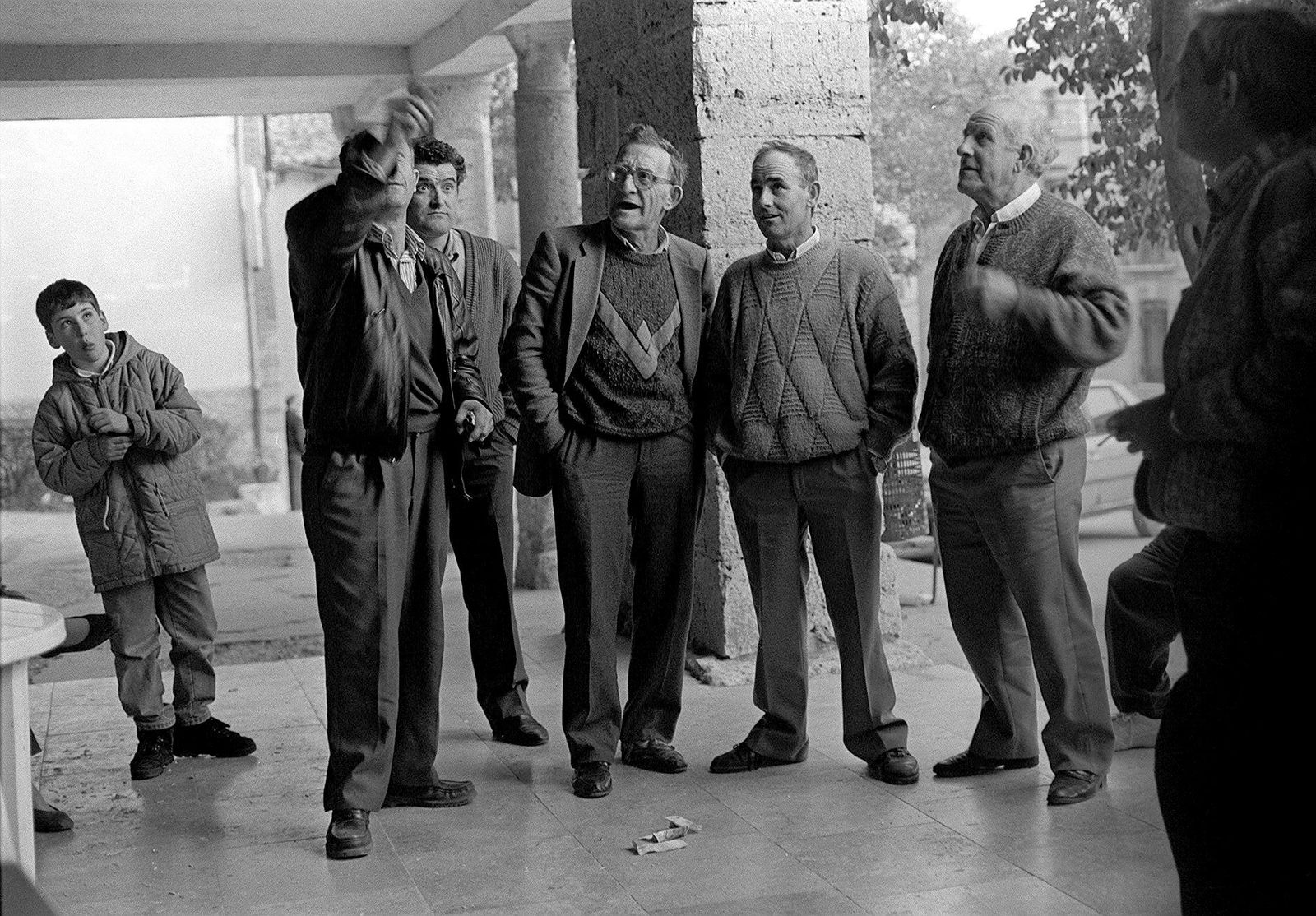 Alberto Rodrigo / ICAL . El juego de "las Chapas" en Semana Santa