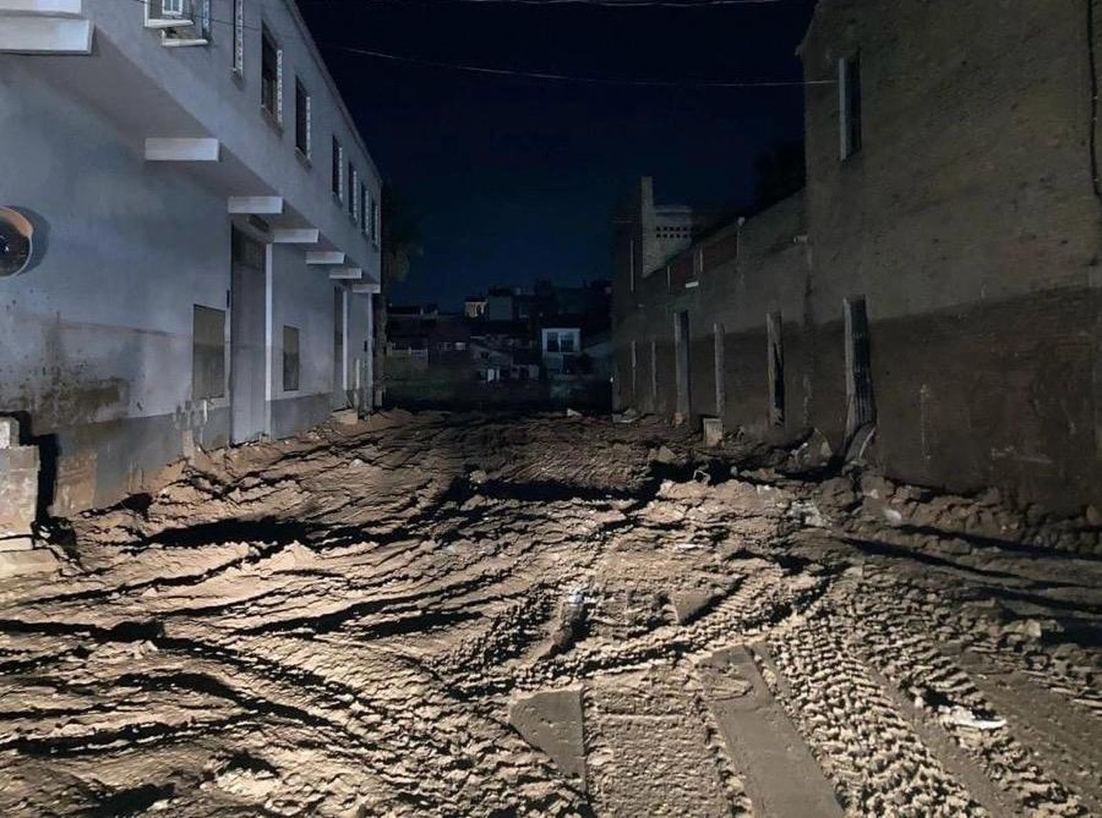 El antes y el después de la DANA en Valencia, 13 días después, tras el paso de los militares salmantinos. Foto REI 11 Salamanca