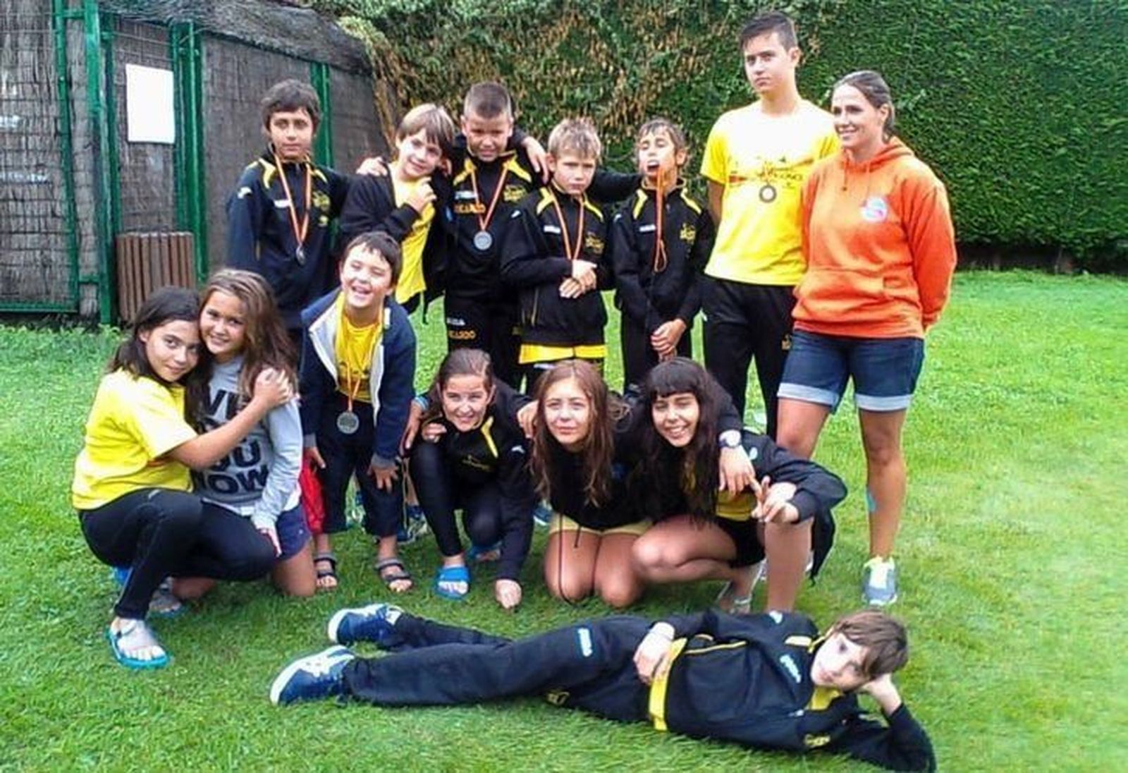 El Salvamento Dragones Caja Rural regresa del Ciudad de Benavente con seis metales