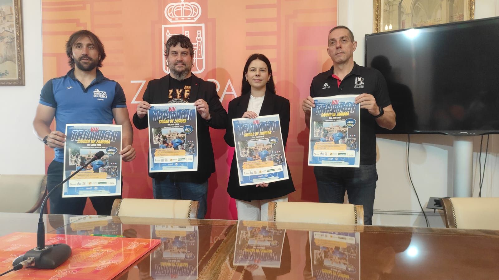 Presentación del Triatlón Ciudad de Zamora.