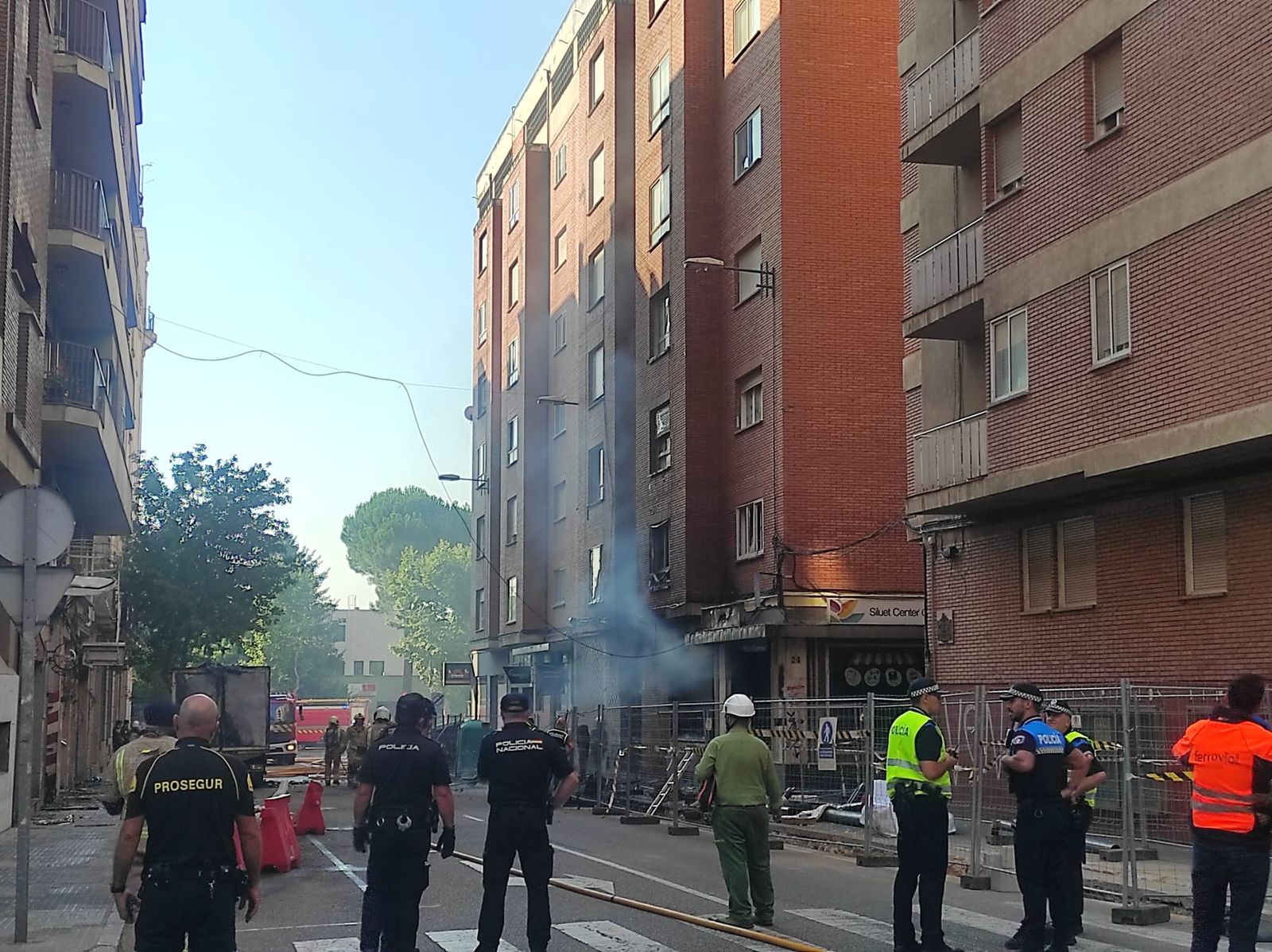 GALERÍA | Así ha sido y se ha vivido la explosión de gas en Zamora