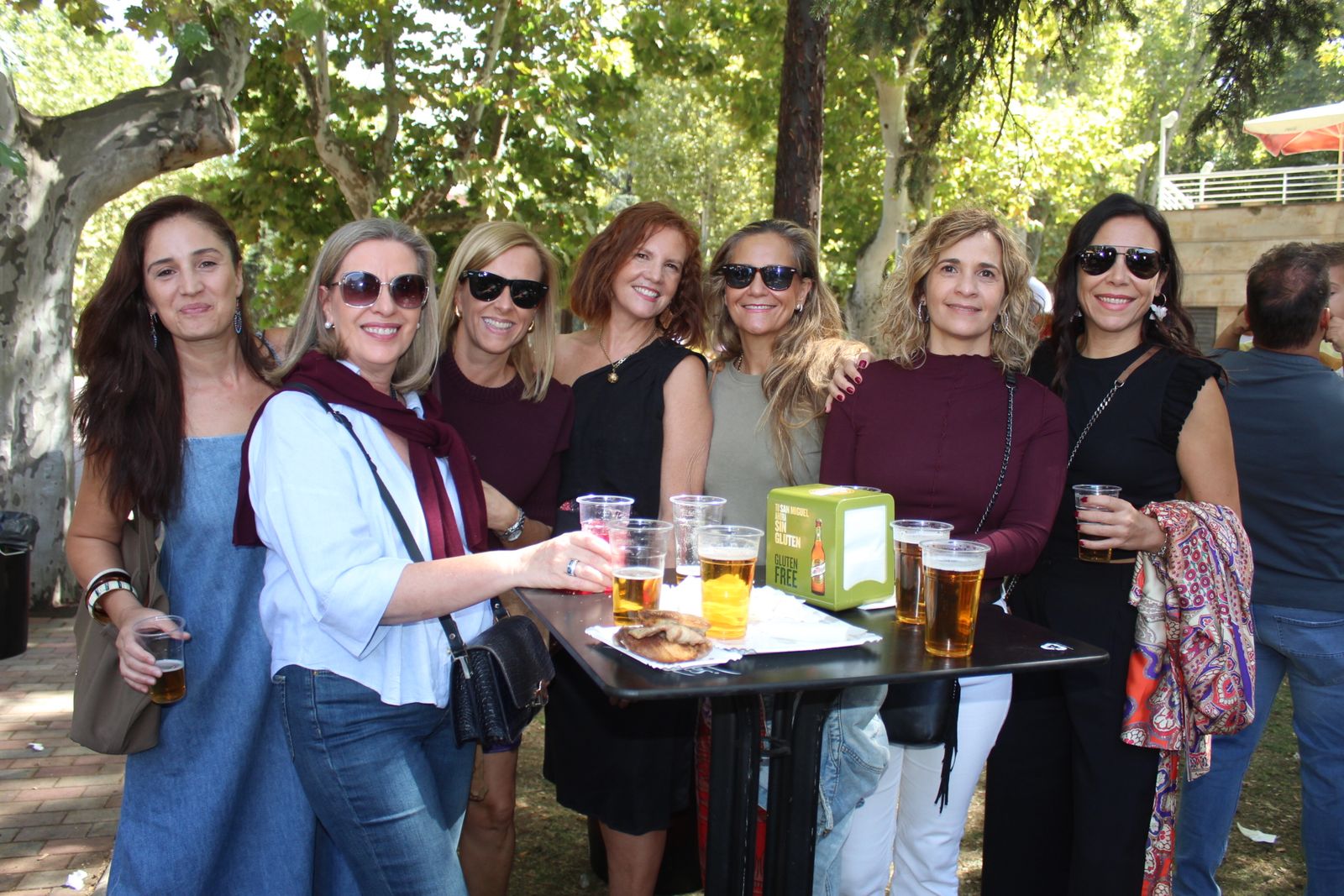 Ambiente en la Feria de Día en el mediodía de este sábado