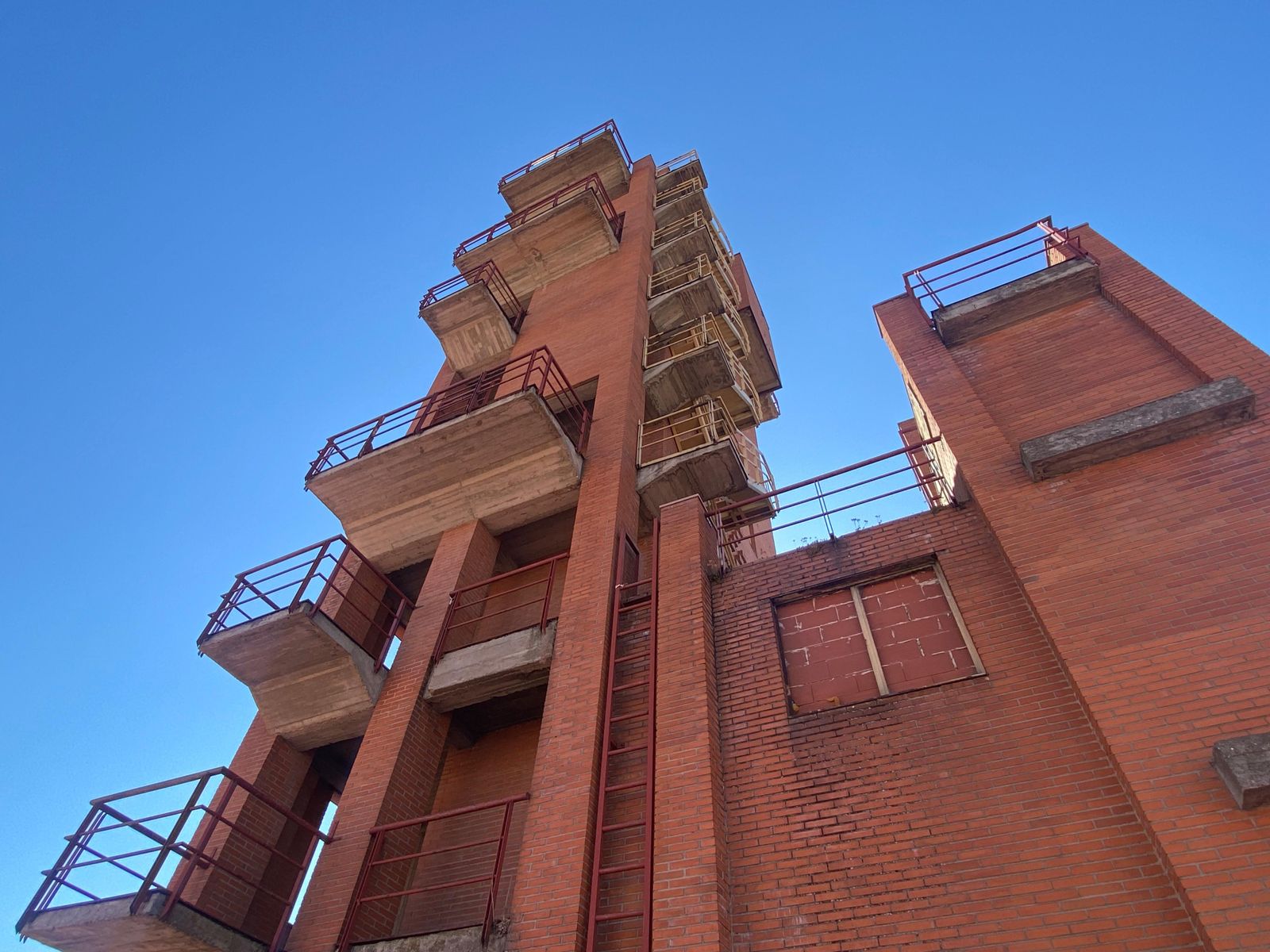 Torre de prácticas del parque de bomberos de Salamanca Torre de prácticas del parque de bomberos de Salamanca