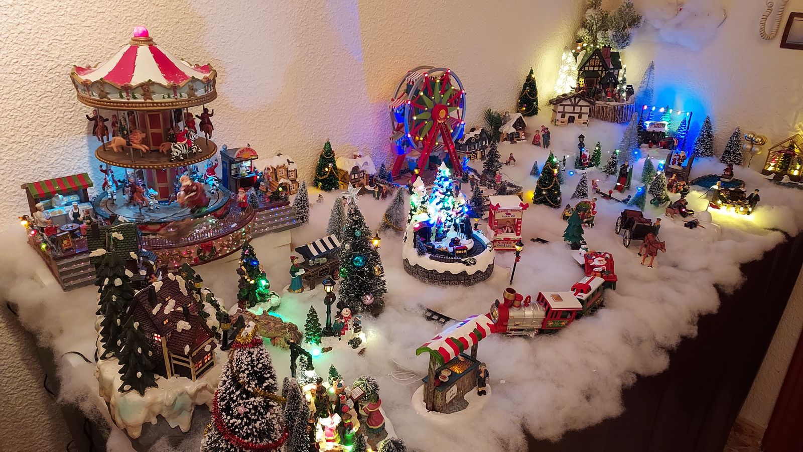 c-d-g-decoracion-navidena-en-una-vivienda-situada-en-la-avenida-de-federico-anaya-1