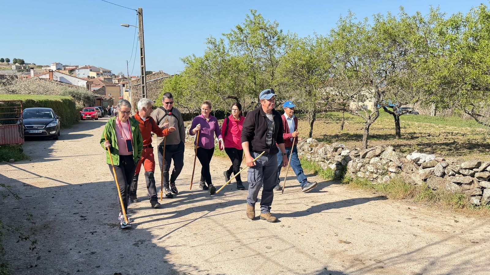 Marcha senderiesta mieza