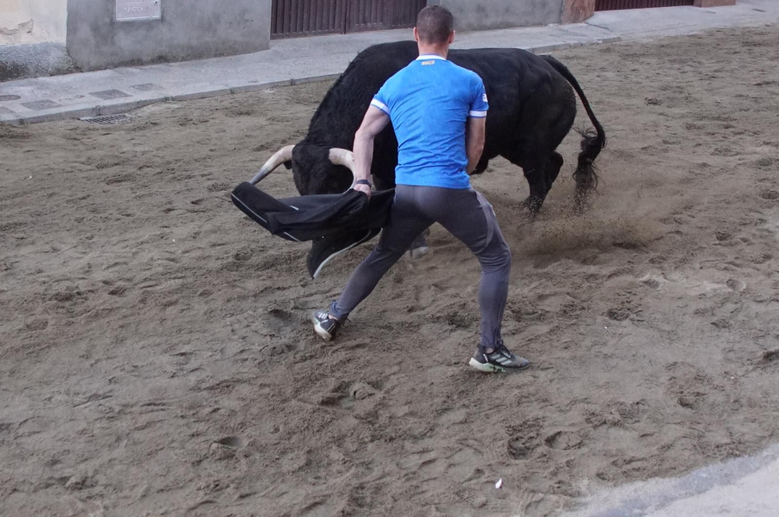 Toro del cajón y capea en Alba de Tormes