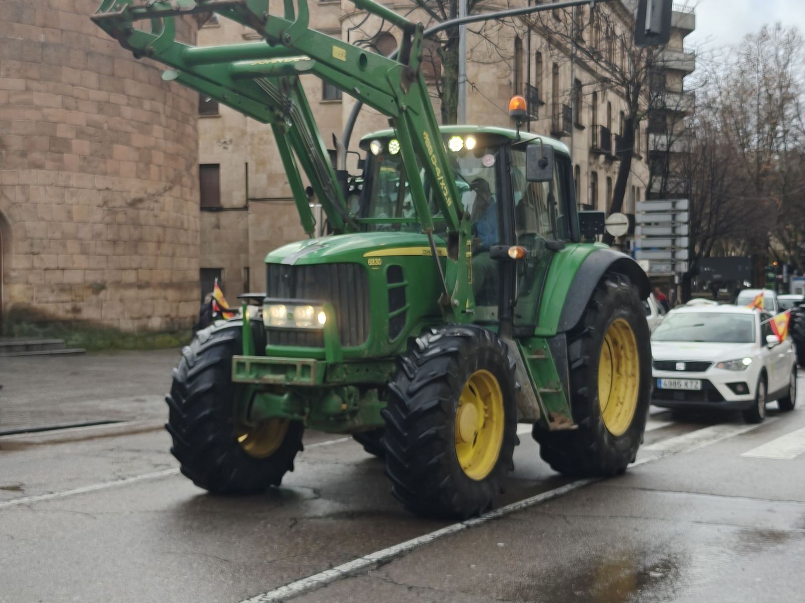 En imágenes la marcha con tractores y vehículos de campo en Salamanca en protesta contra Mercosur