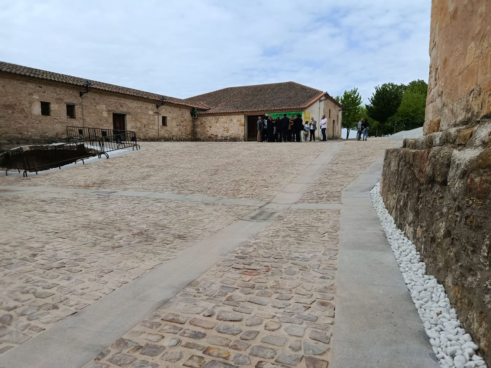 Se abre la calle en la trasera de la Catedral