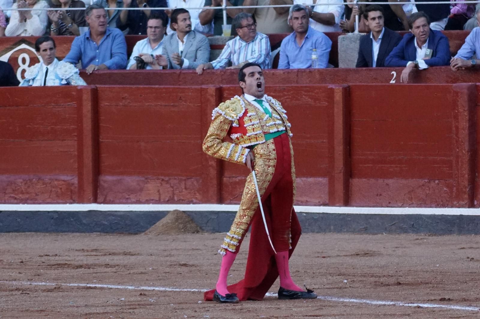 Emilio de Justo, Juan Ortega y Roca Rey inauguran el cartel de figuras en la feria de Salamanca: la corrida de Garcigrande en imágenes