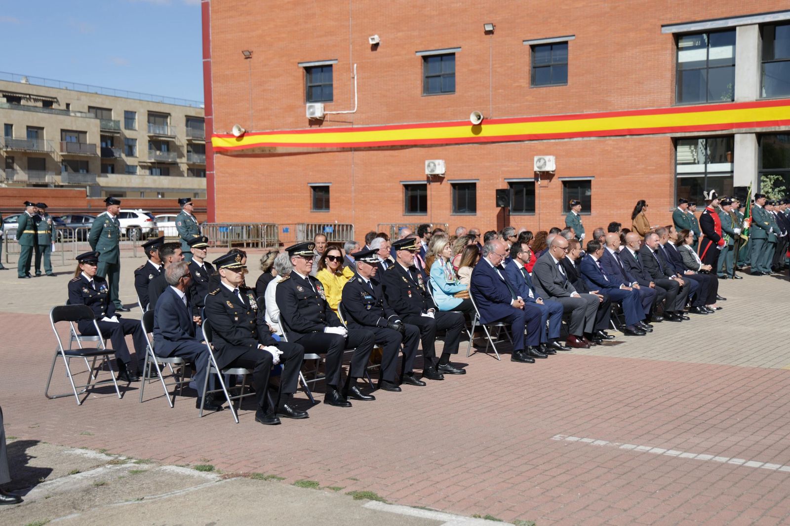 Salamanca rinde honores a la Guardia Civil en la Celebración de su Patrona