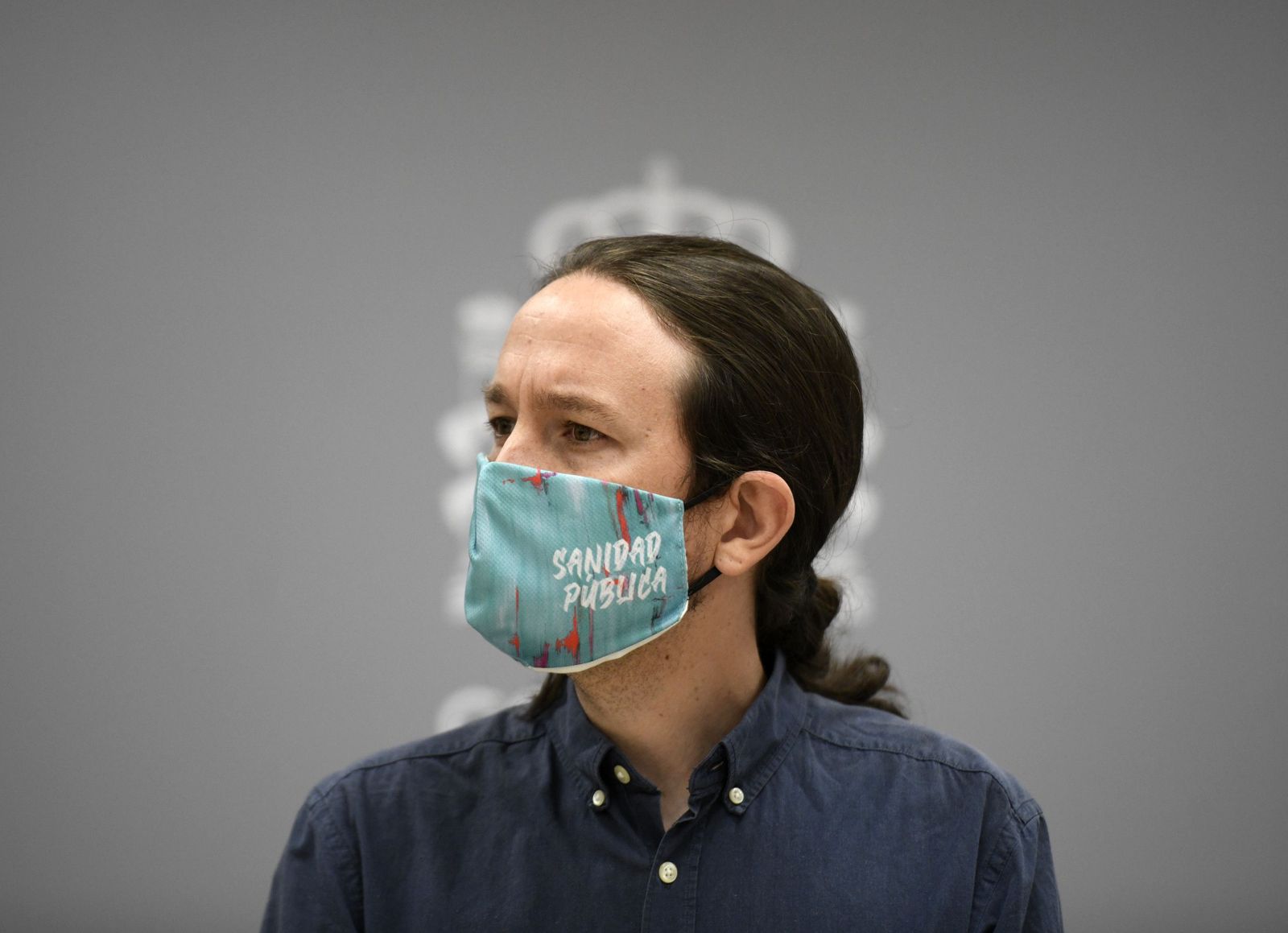 El vicepresidente segundo del Gobierno y ministro de Derechos Sociales y para la Agenda 2030, Pablo Iglesias, durante la clausura del acto 'Samuradipen' en la sede del Ministerio, en Madrid (España)