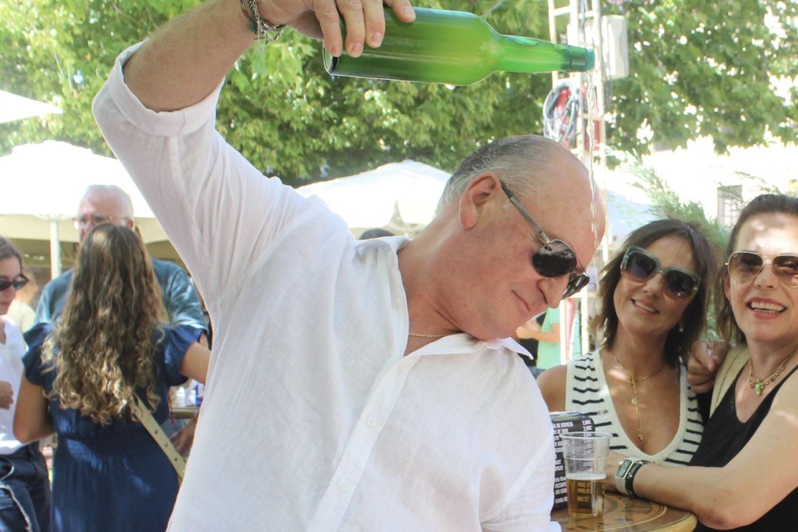 Ambiente en la Feria de Día en el mediodía de este sábado
