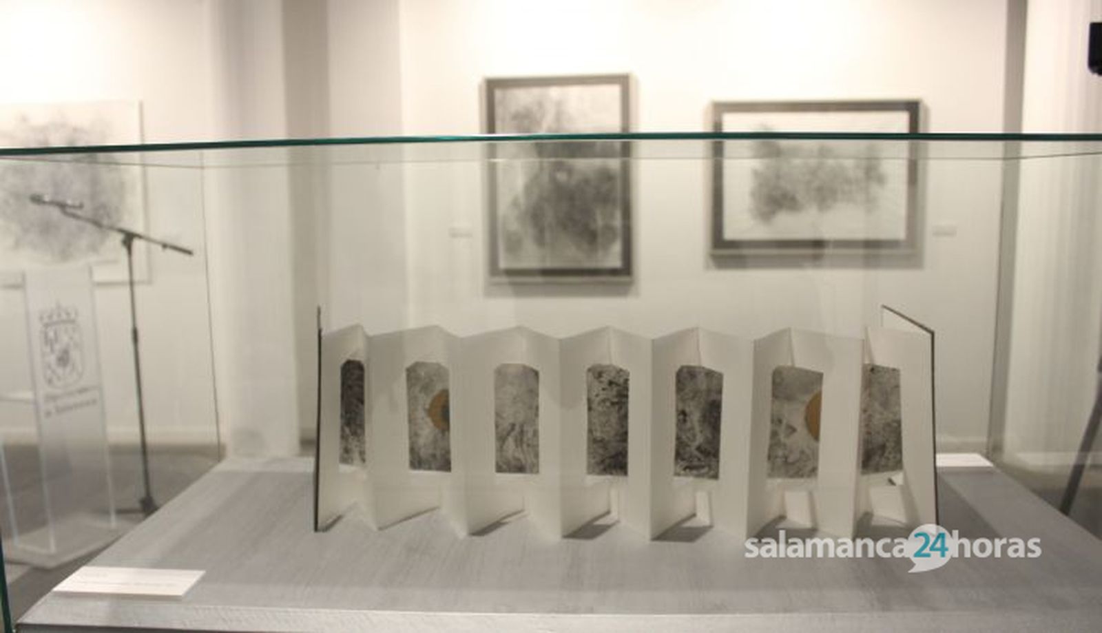 Inauguración la exposición de pintura “Las líneas del alma”