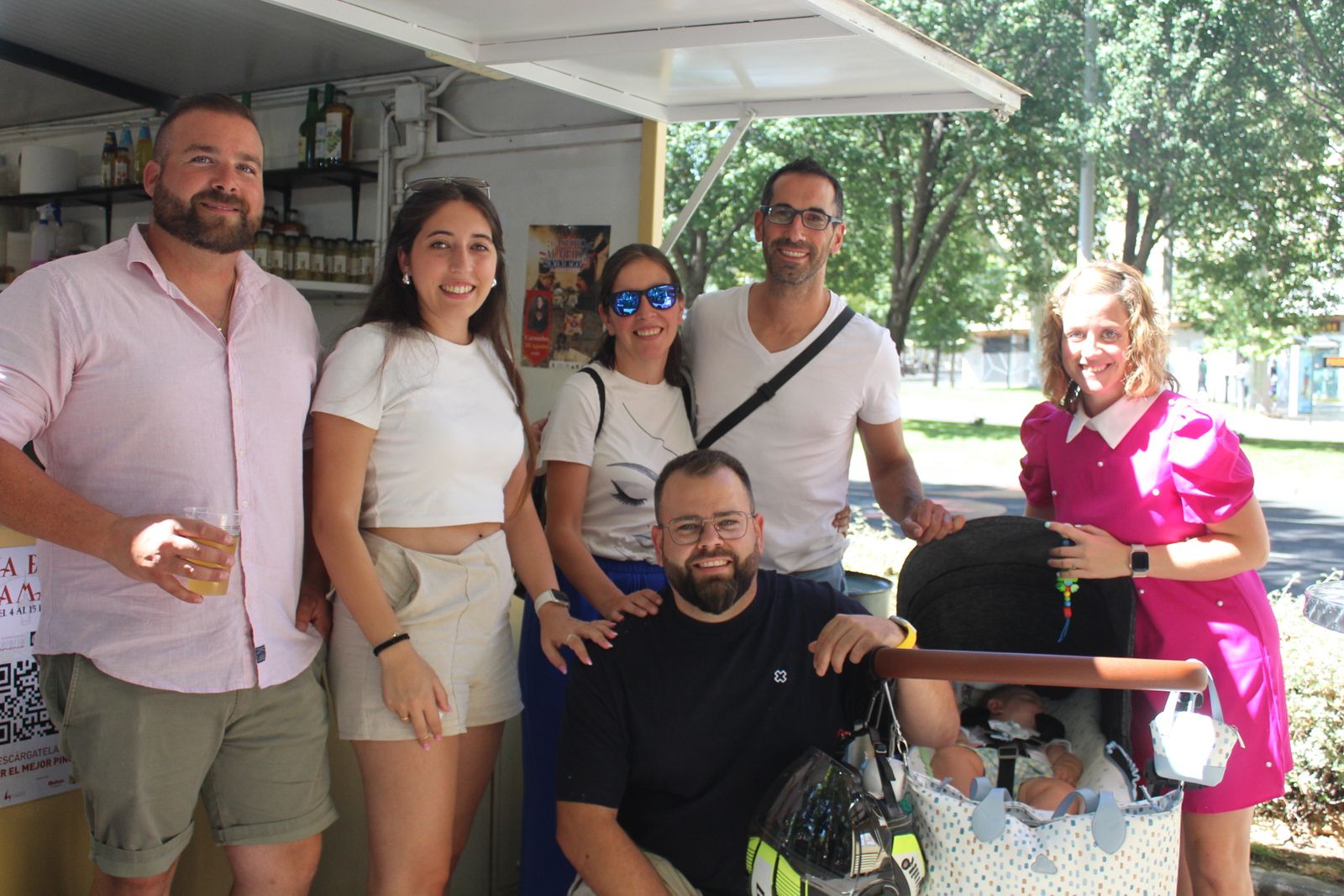 Ambiente en la Feria de Día en el mediodía de este sábado