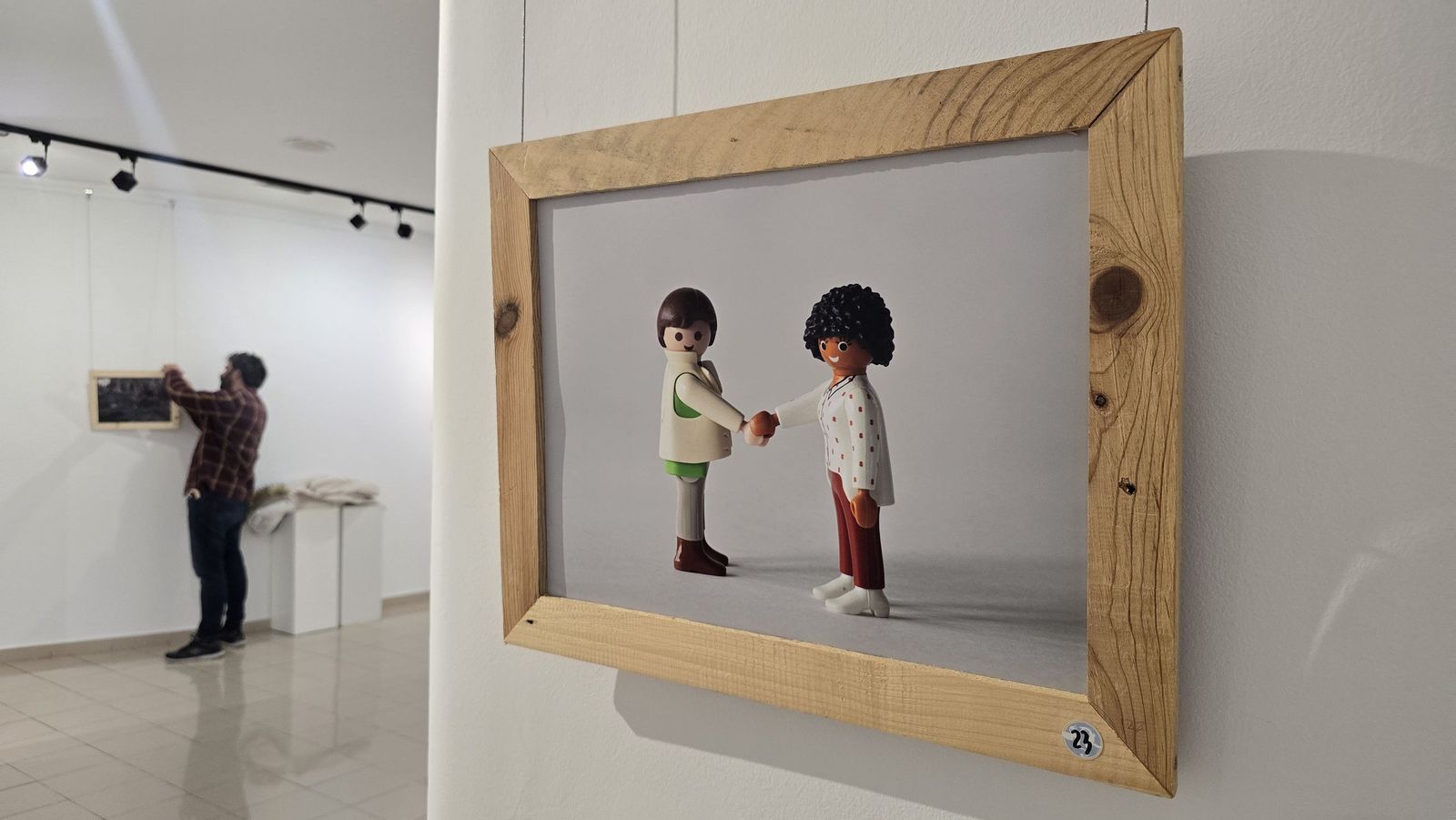 Exposición ‘Otras Miradas’ de Santiago Uno