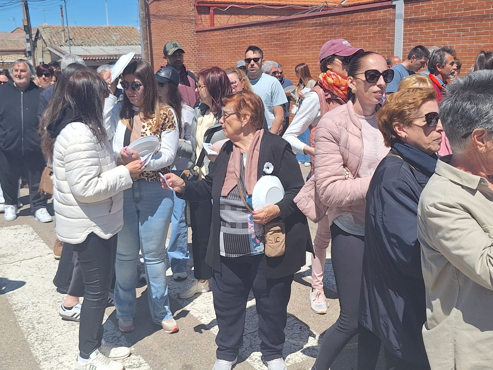 whatsapp-image-2025-04-27-at-15-01-58