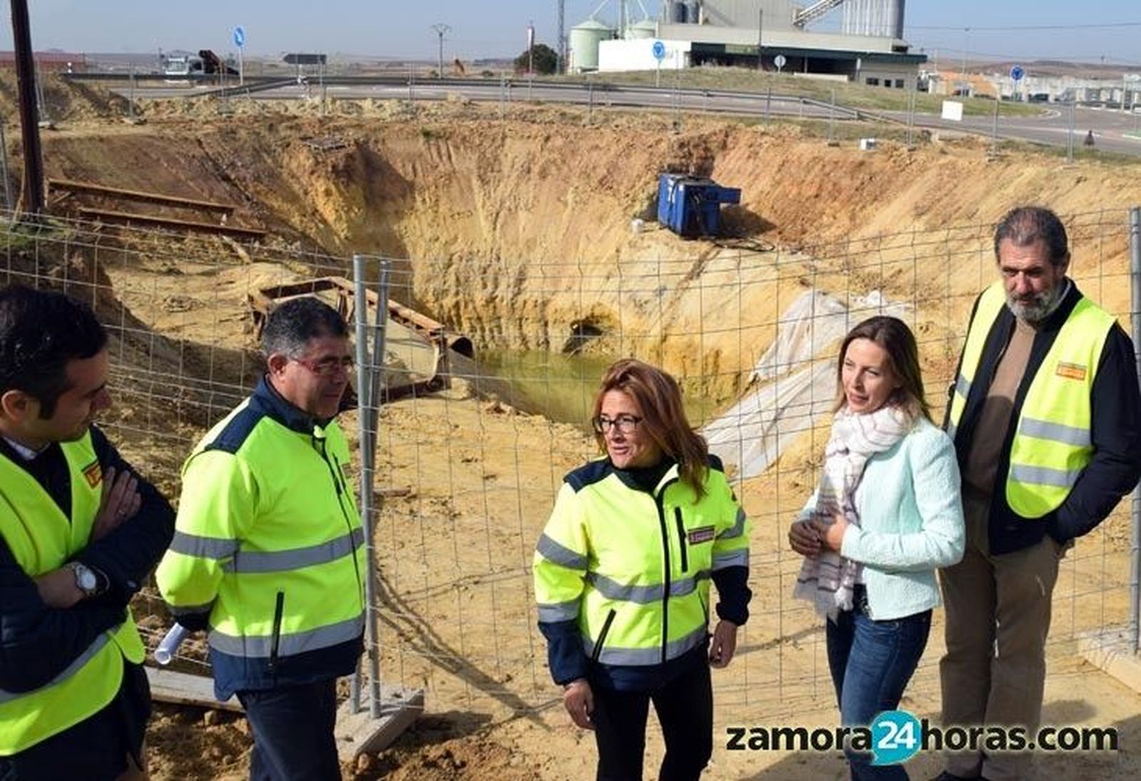 El nuevo colector de saneamiento de Roales estará terminado a finales de año