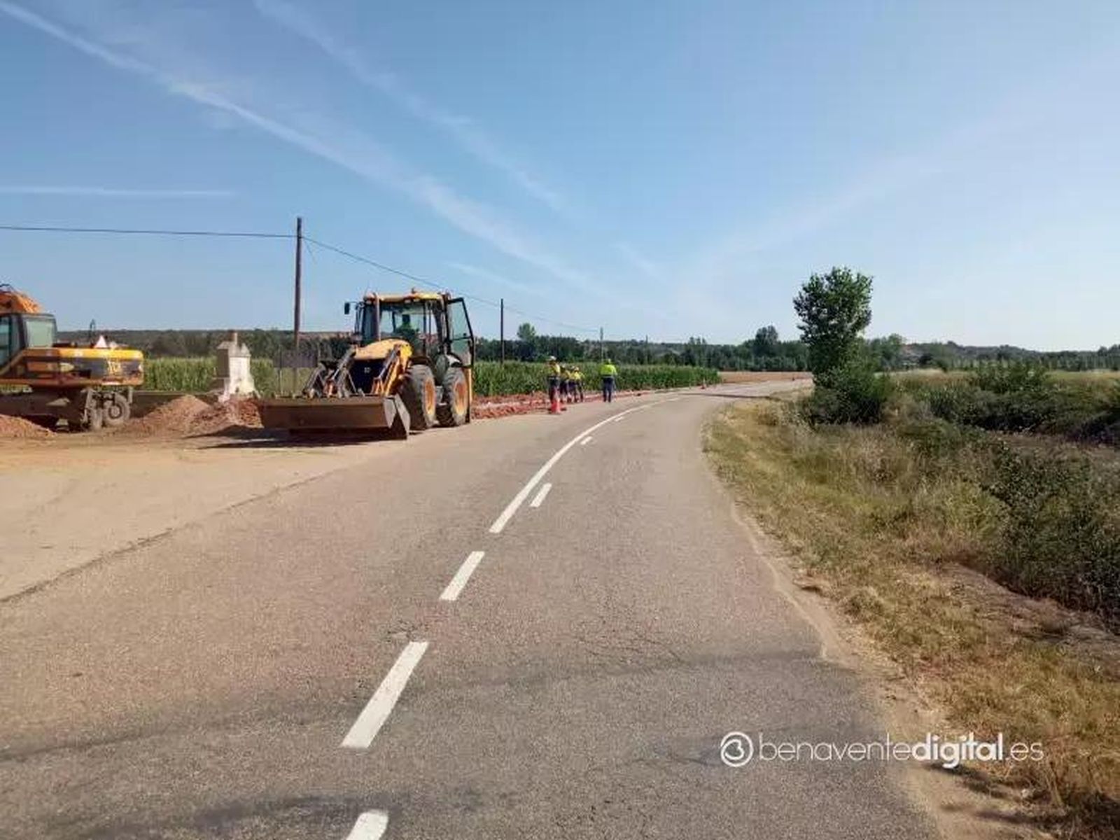 Obras para la creación de un paseo peatonal entre Morales de Valverde y San Pedro de Zamudia