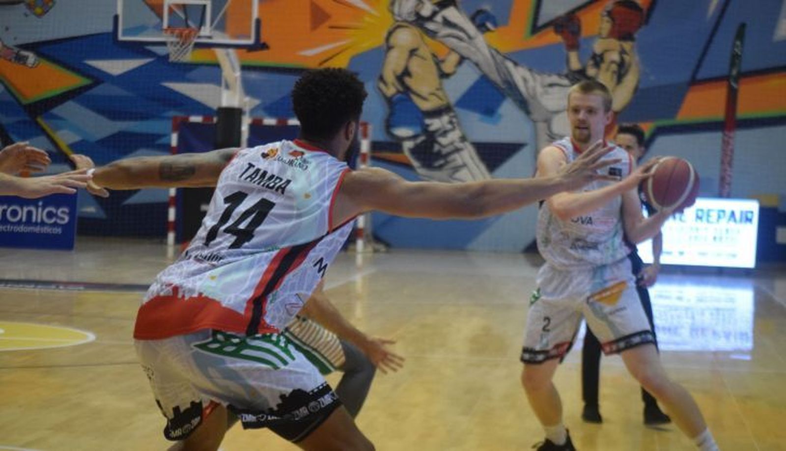 Round busca un pase a Tamba