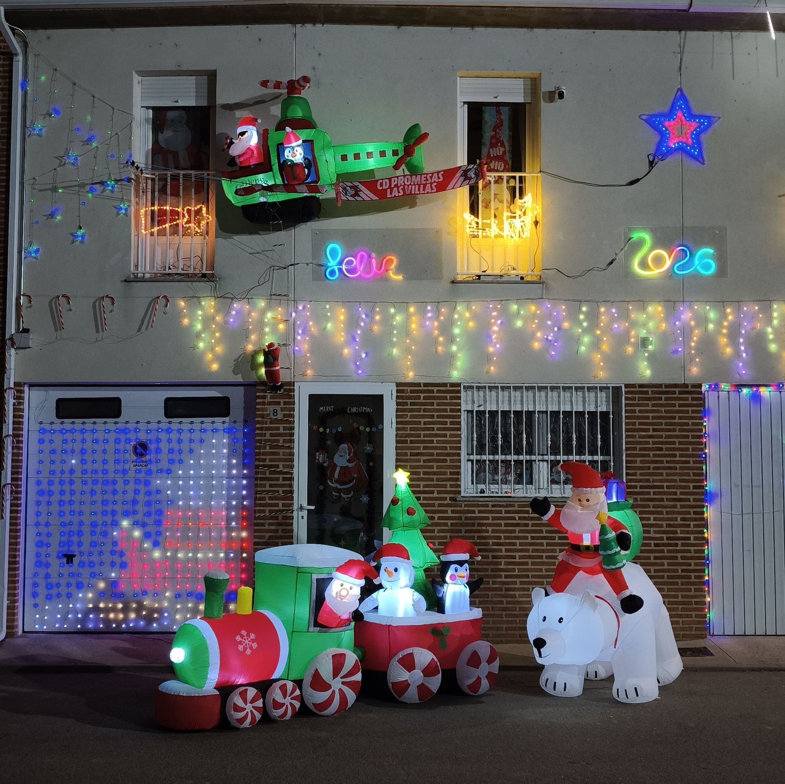 J.A.O.R. - Decoración navideña en una vivienda de Babilafuente (5).jpg