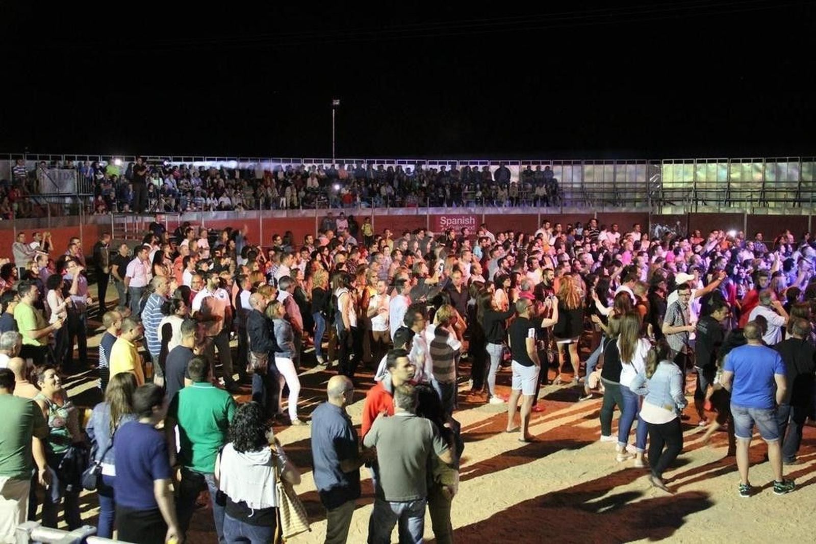 Concierto de Medina Azahara en Peralejos de Abajo