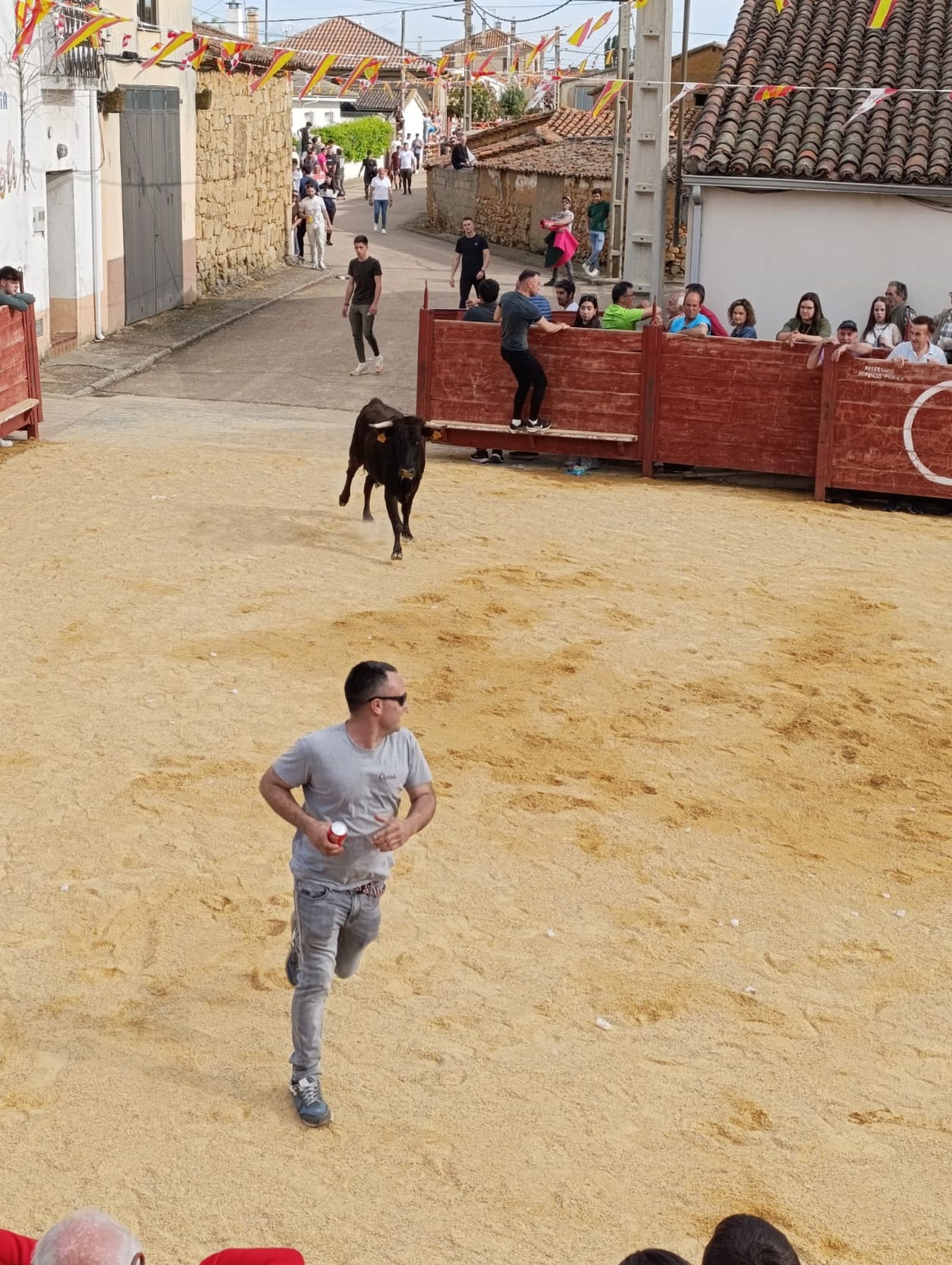 whatsapp-image-2025-05-17-at-19-37-20