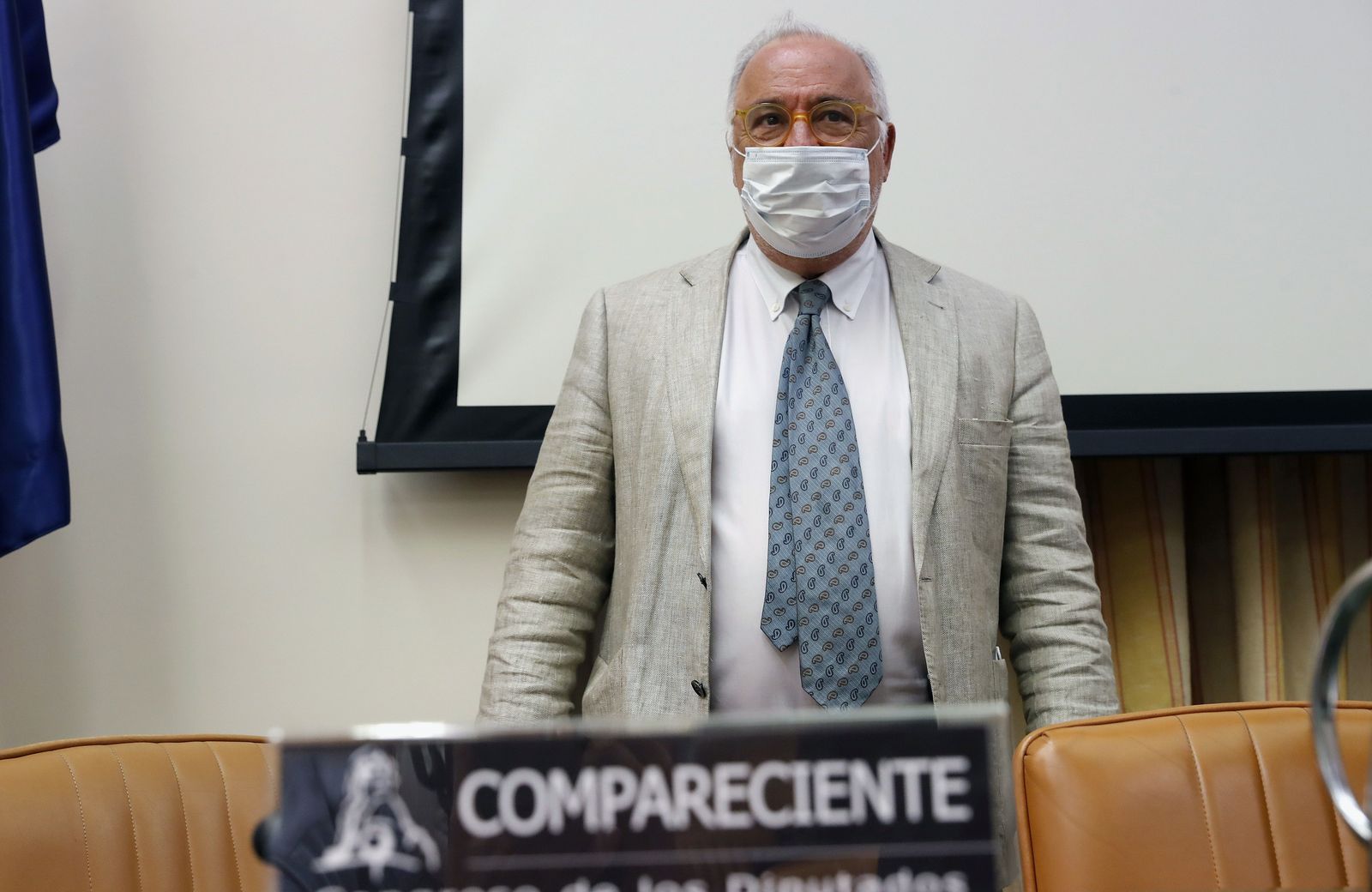 El director general de Tráfico, Pere Navarro, comparece en la Comisión de Seguridad Vial del Congreso de los Diputados para explicar cómo se reanudarán los exámenes de conducir y otras actividade