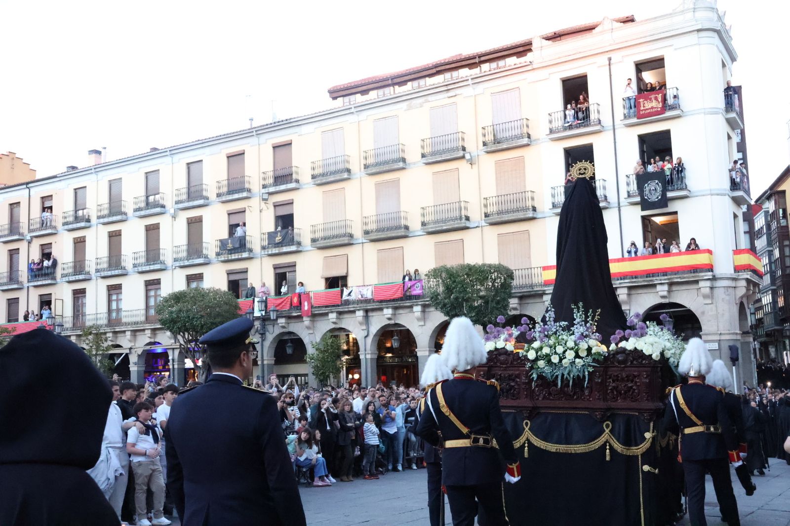 GALERÍA | Revive en imágenes la procesión de la Soledad