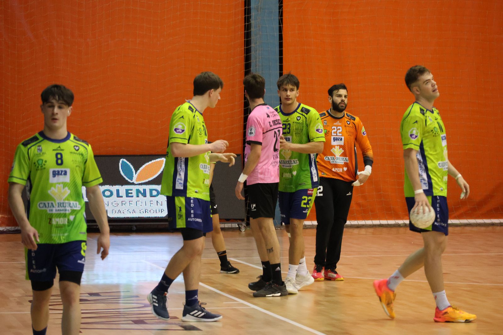 balonmano-zamora-balonmano-vetusta-13