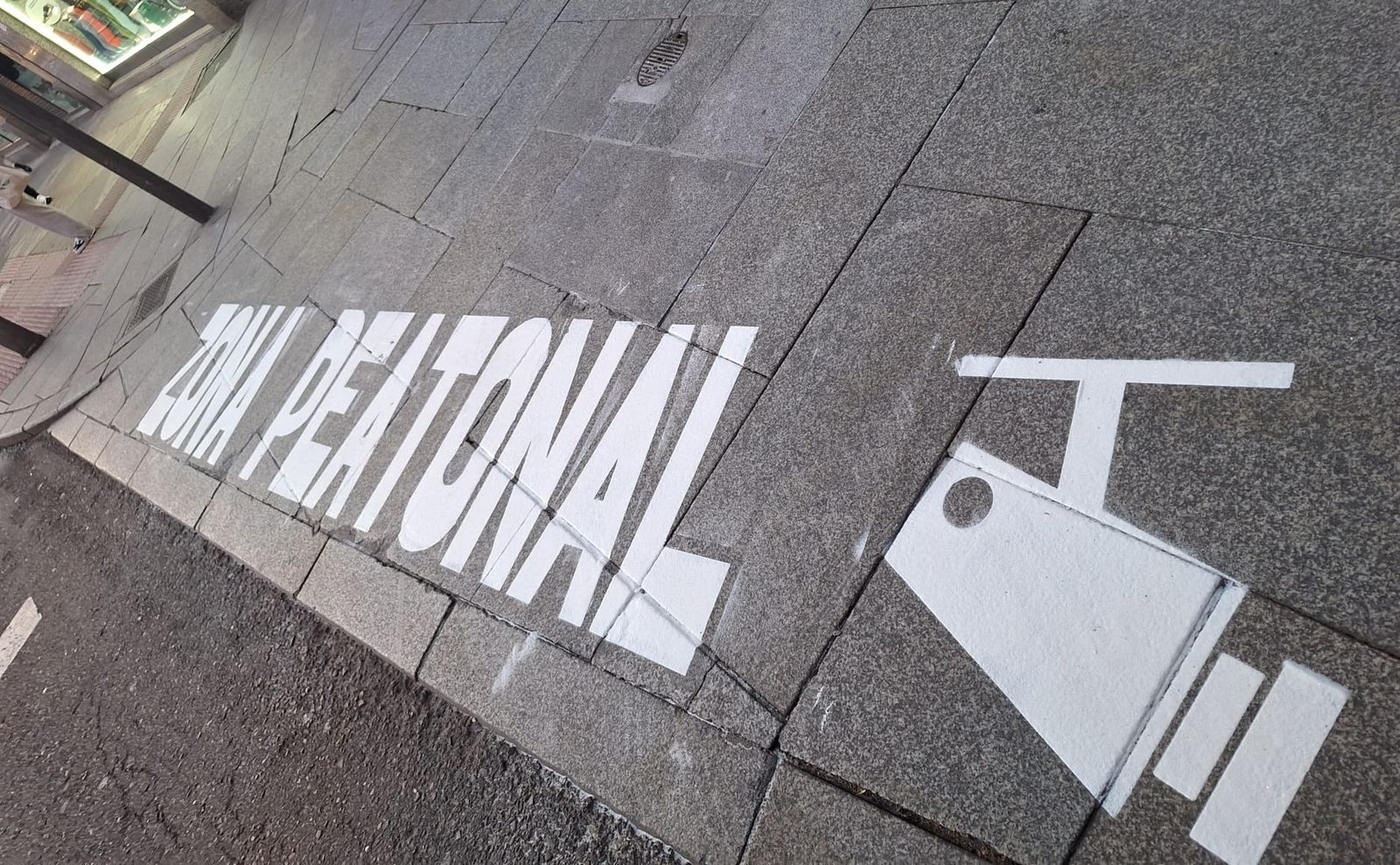 Zona peatonal calle Bientocadas 1