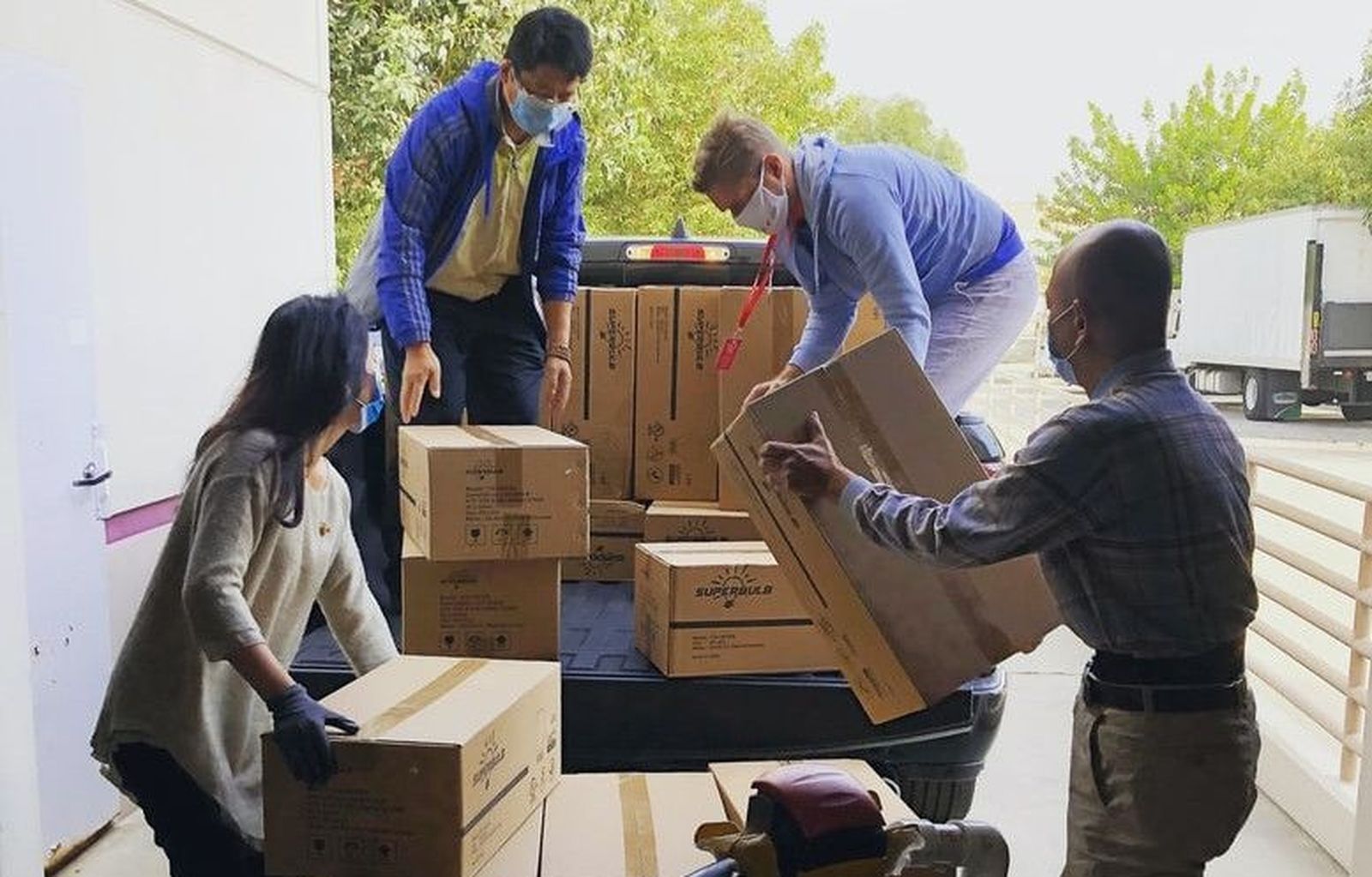 Aumenta la demanda de empresas de mudanzas en España hasta un 39% en 2020