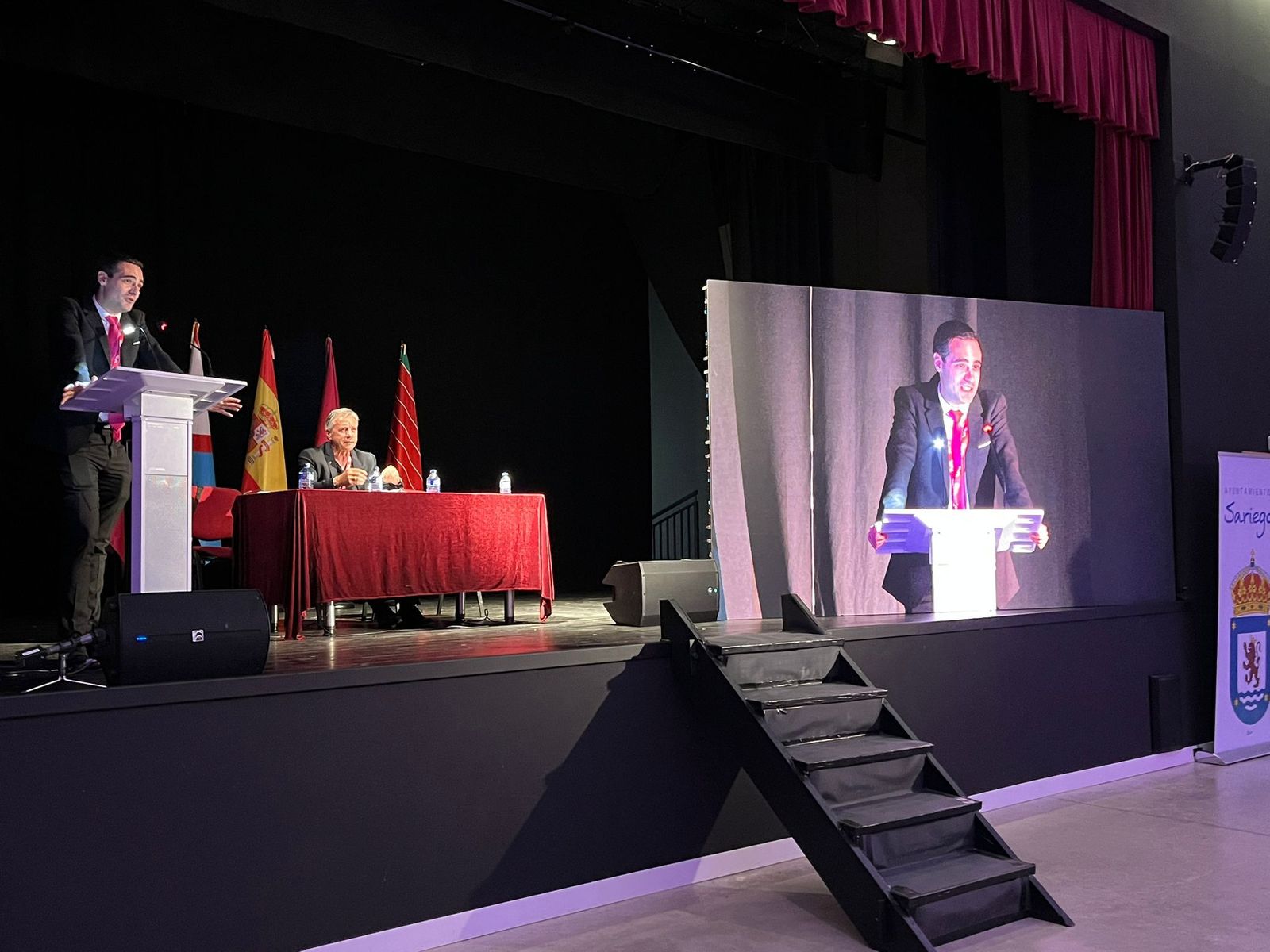 El salmantino Carlos Javier Salgado, presidente de UPL, durante su intervención en el Congreso del partido. Foto: UPL