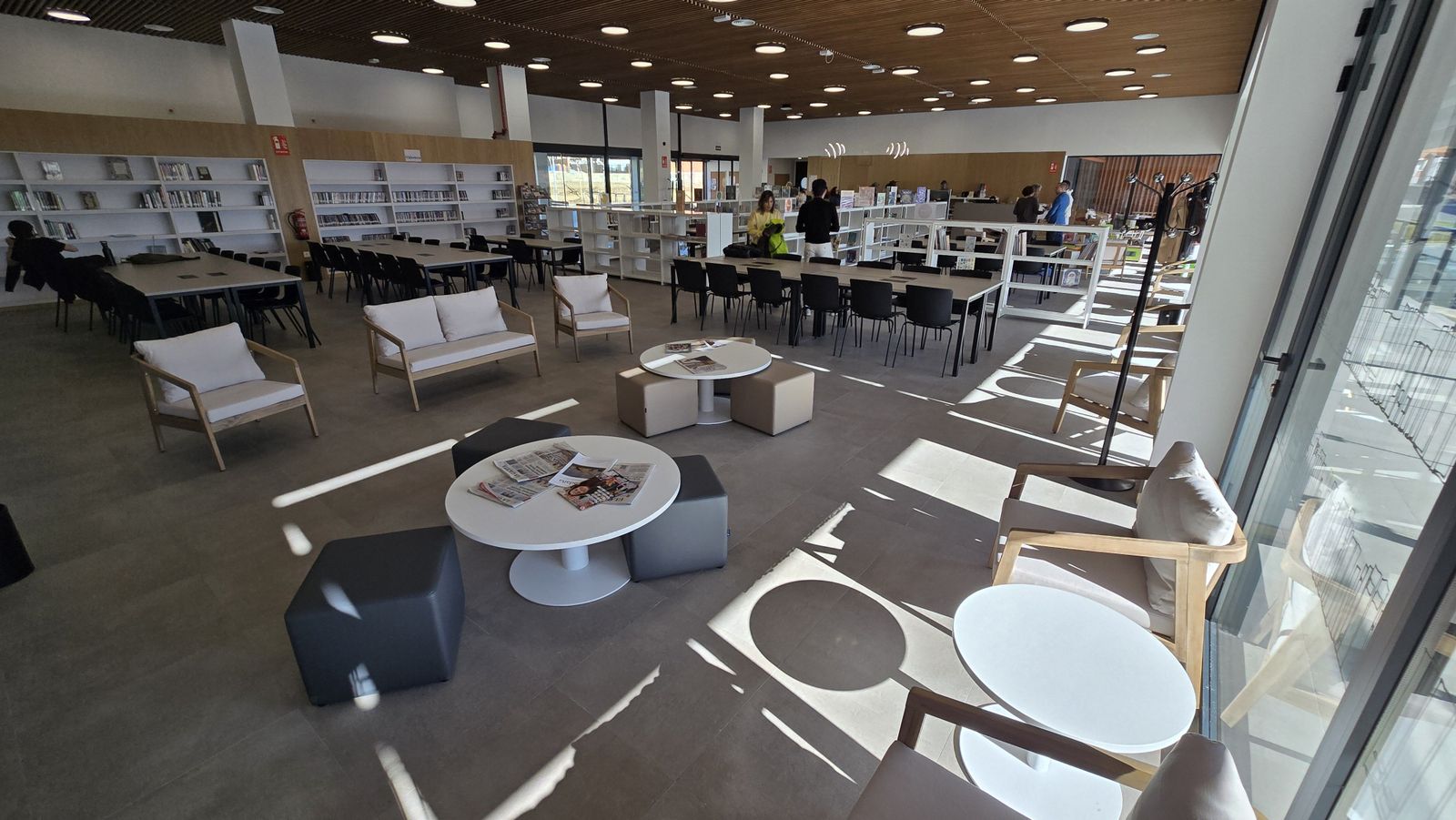 Biblioteca municipal Carmen Martín Gaite