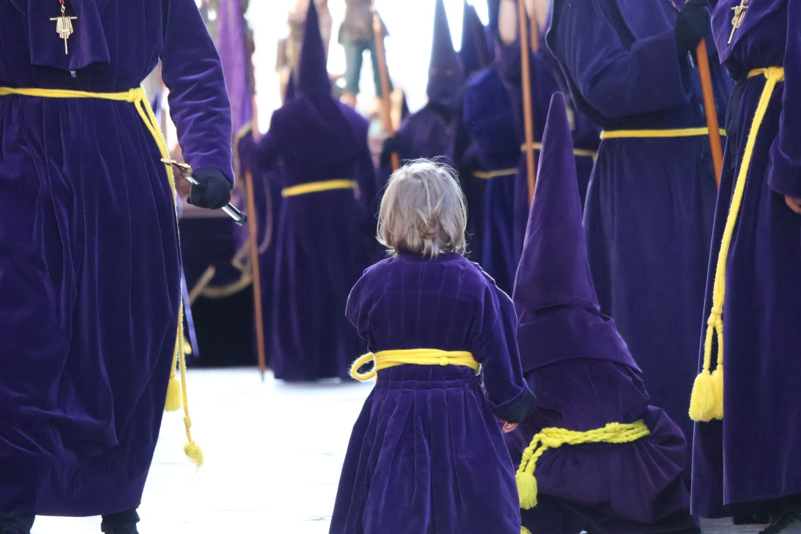 GALERÍA | Revive en imágenes la procesión de la Vera Cruz