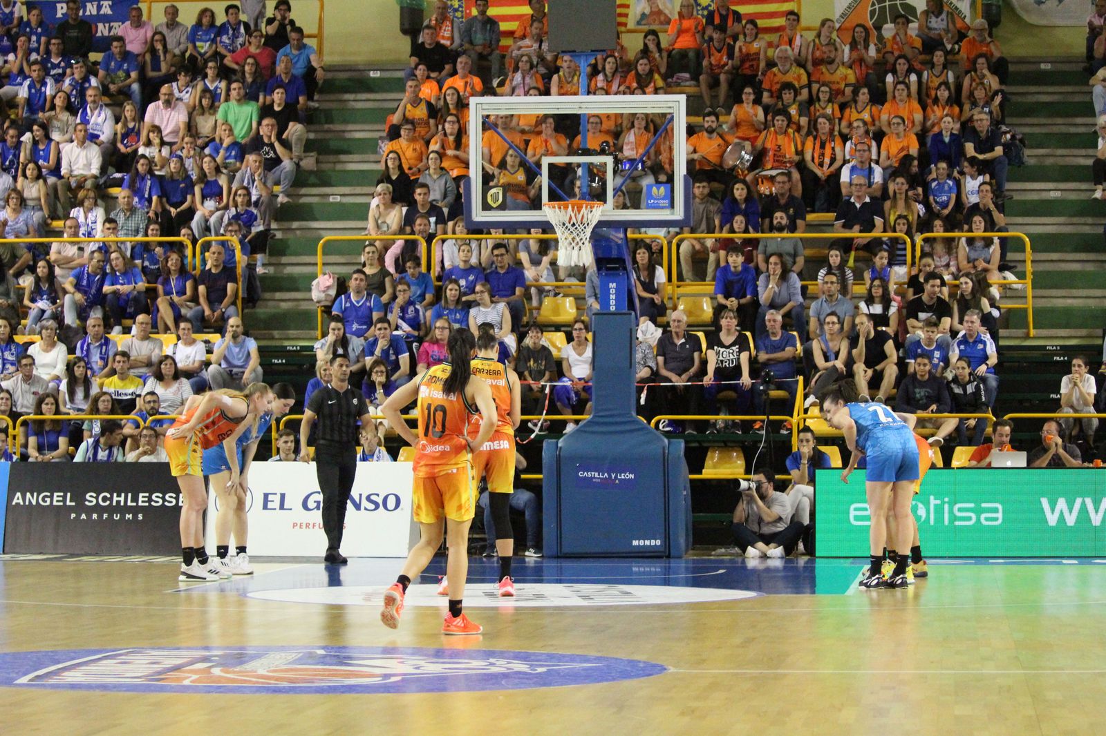 perfumerias-avenida-valencia-basket-31