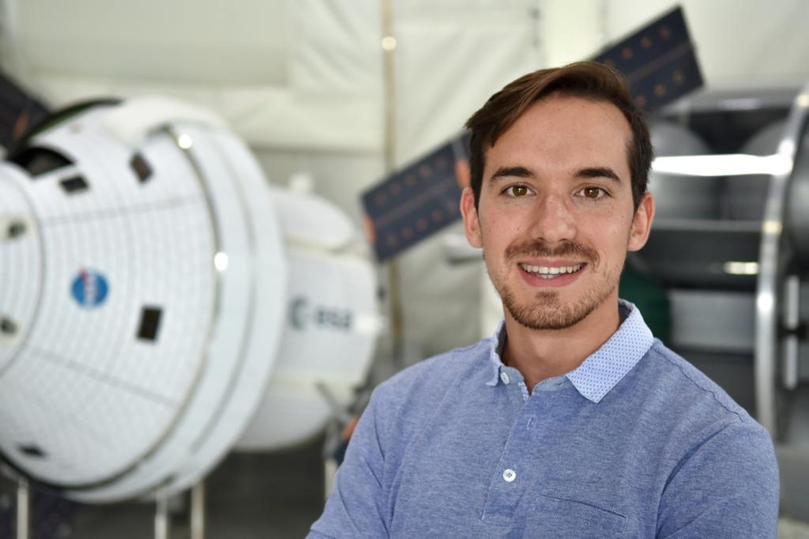 Pablo Turrión, ingeniero en la ESA.