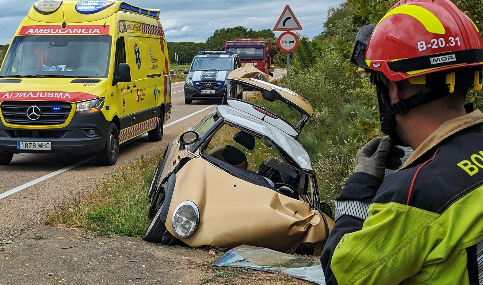 Fallece una mujer tras sufrir una salida de vía. ICAL Fallece una mujer tras sufrir una salida de vía. ICAL