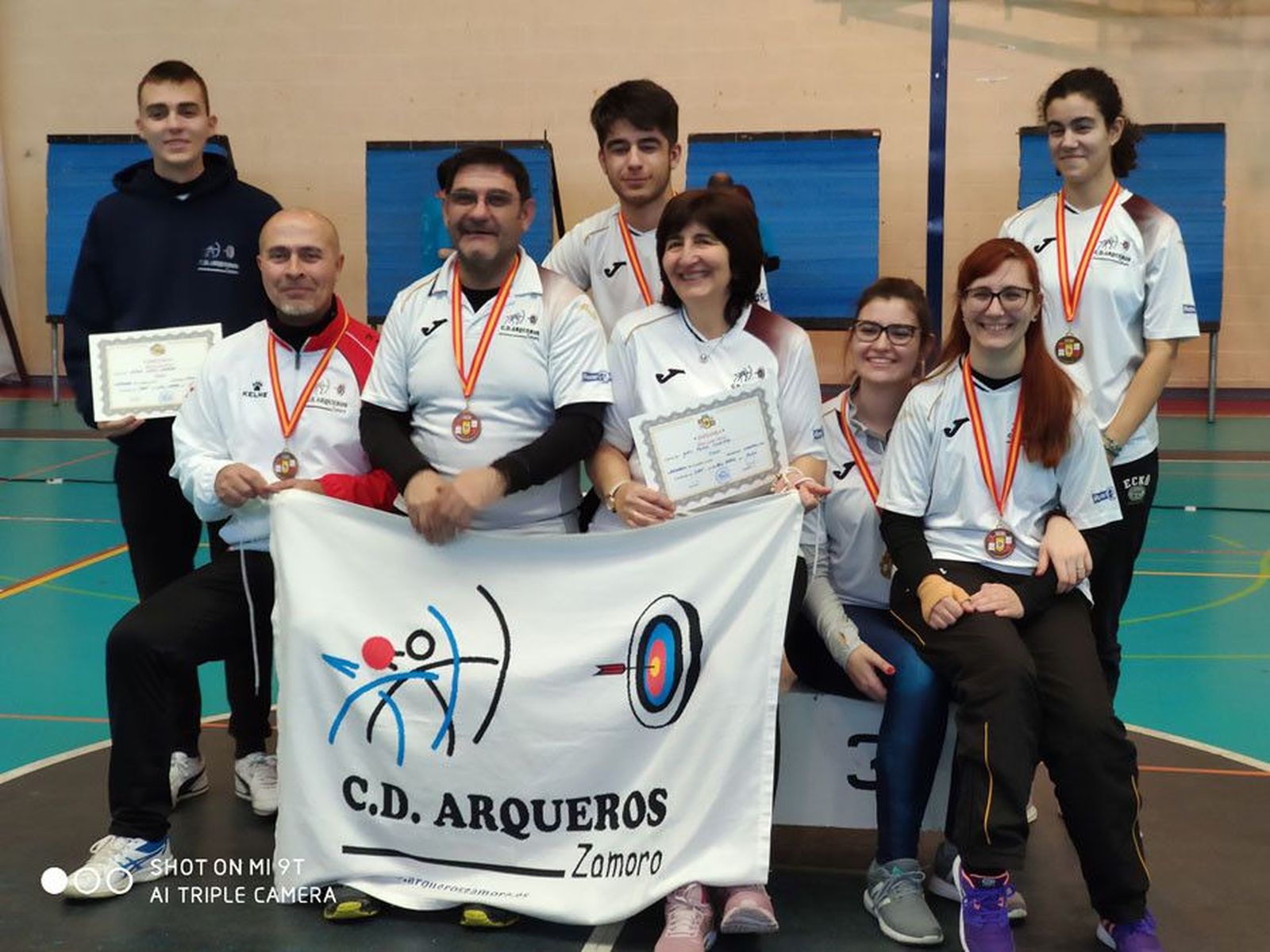 Medallistas senior y junior