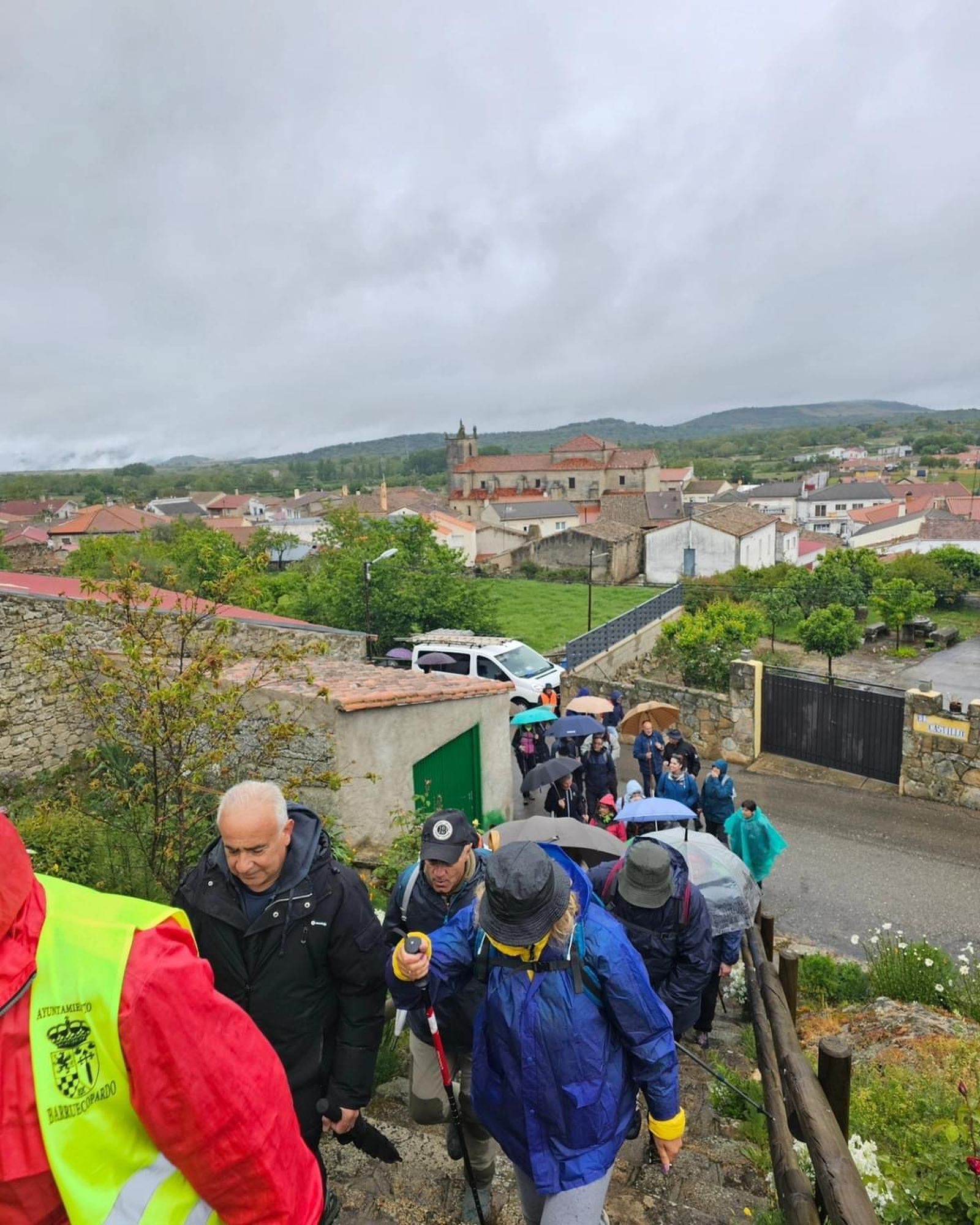 whatsapp-image-2024-04-27-at-16-39-06