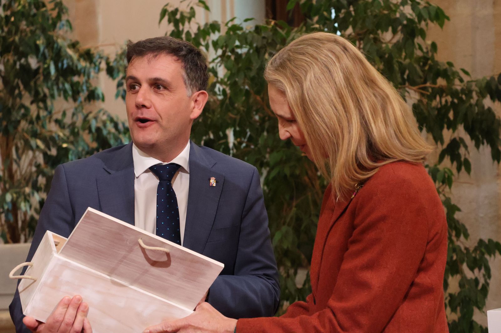 visita-de-la-infanta-elena-a-zamora-72