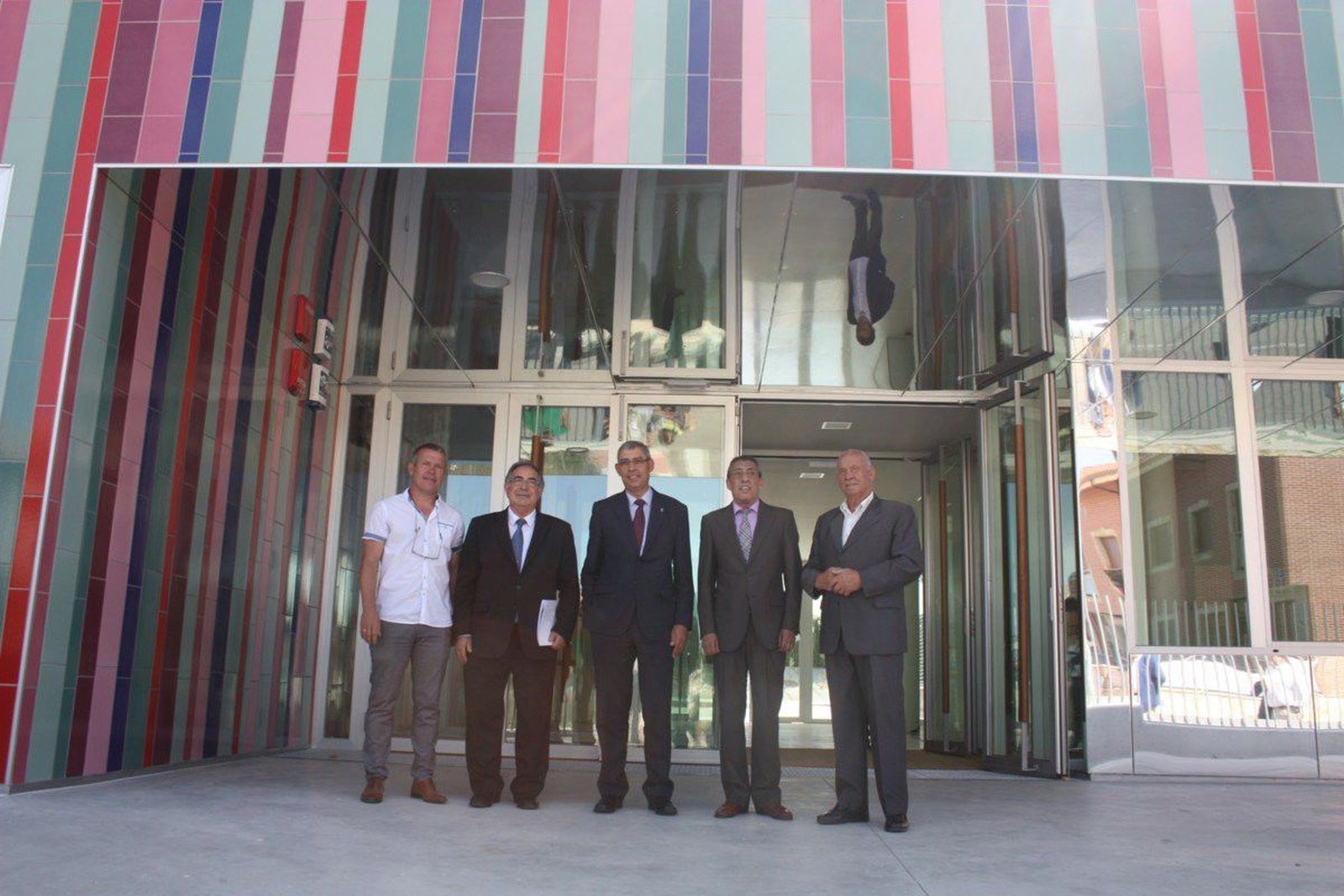 El nuevo Colegio de Infantil y Primaria de Villares de la Reina, un centro de referencia en la Comunidad
