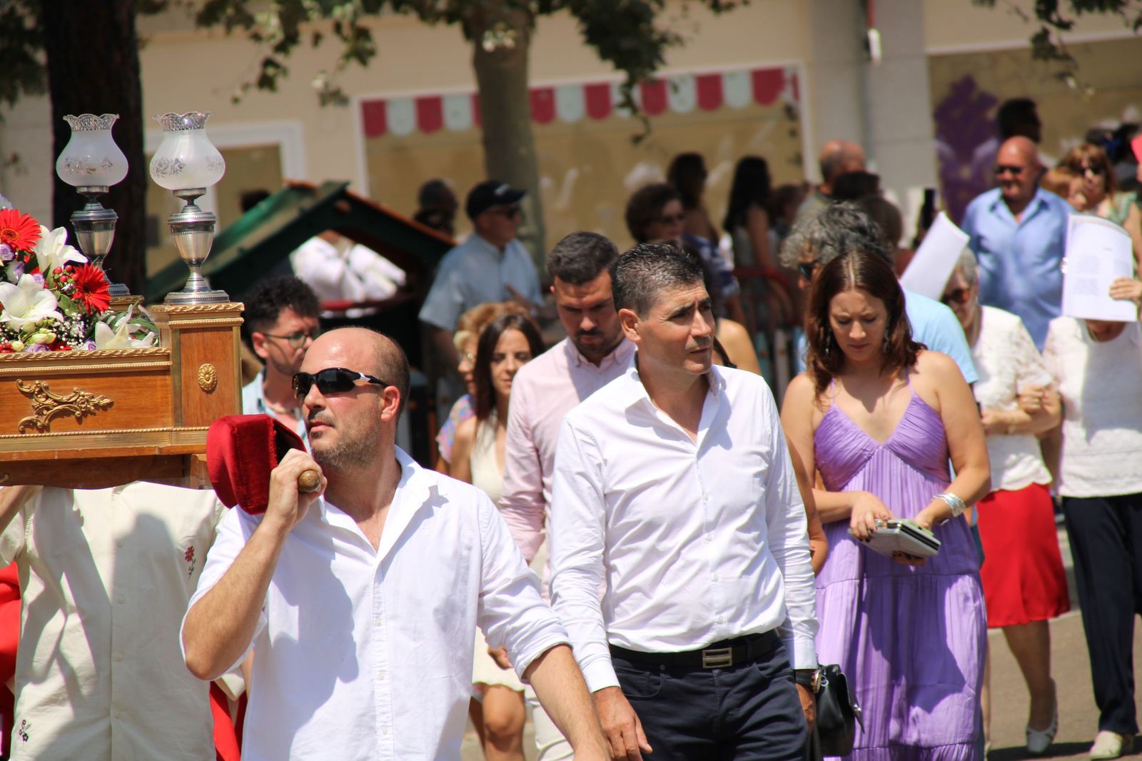 Procesión en honor al Cristo de las Batallas en Castellanos de Moriscos