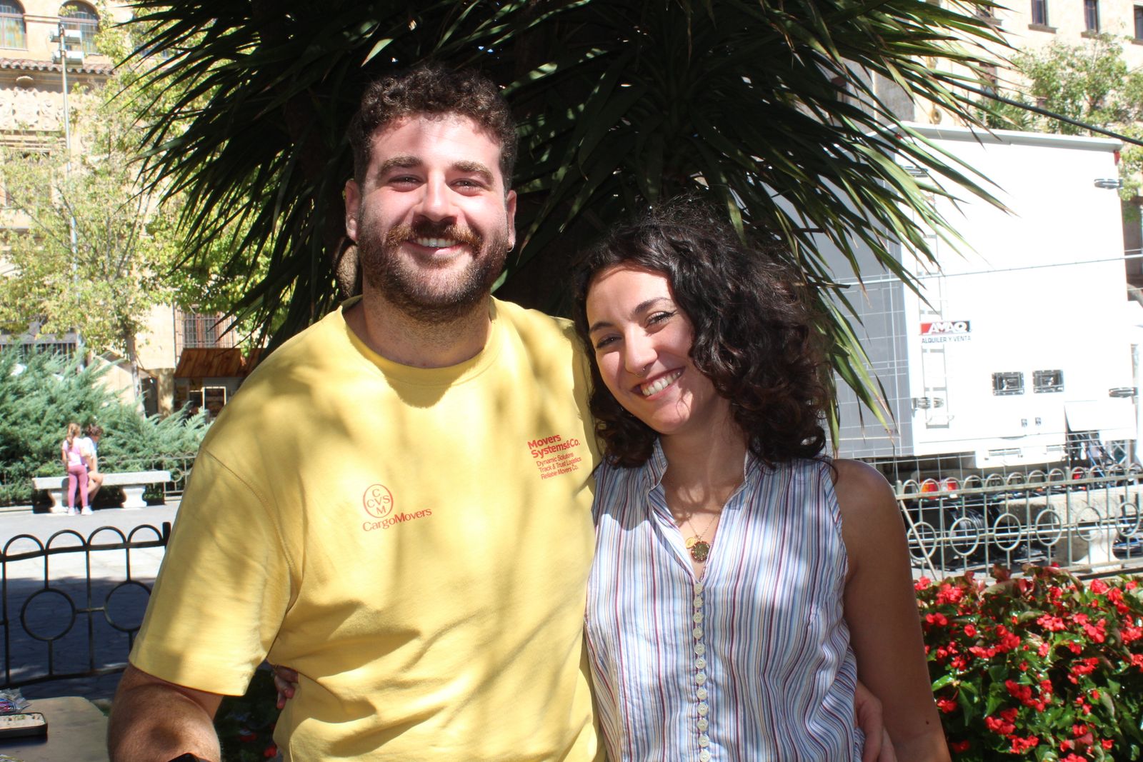 Ambiente en la Feria de Día en el mediodía de este jueves