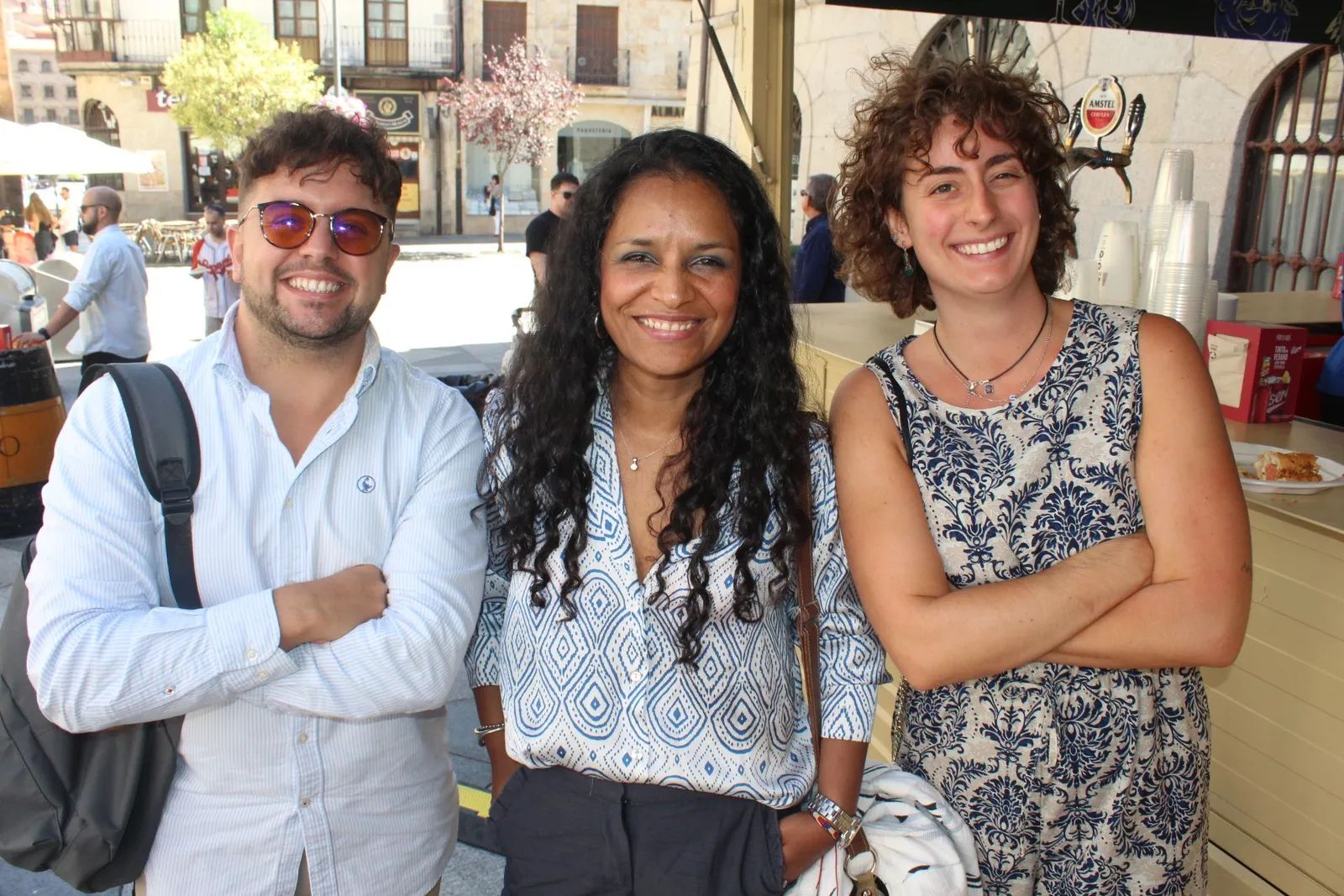 Ambiente en la Feria de Día en el mediodía de este sábado