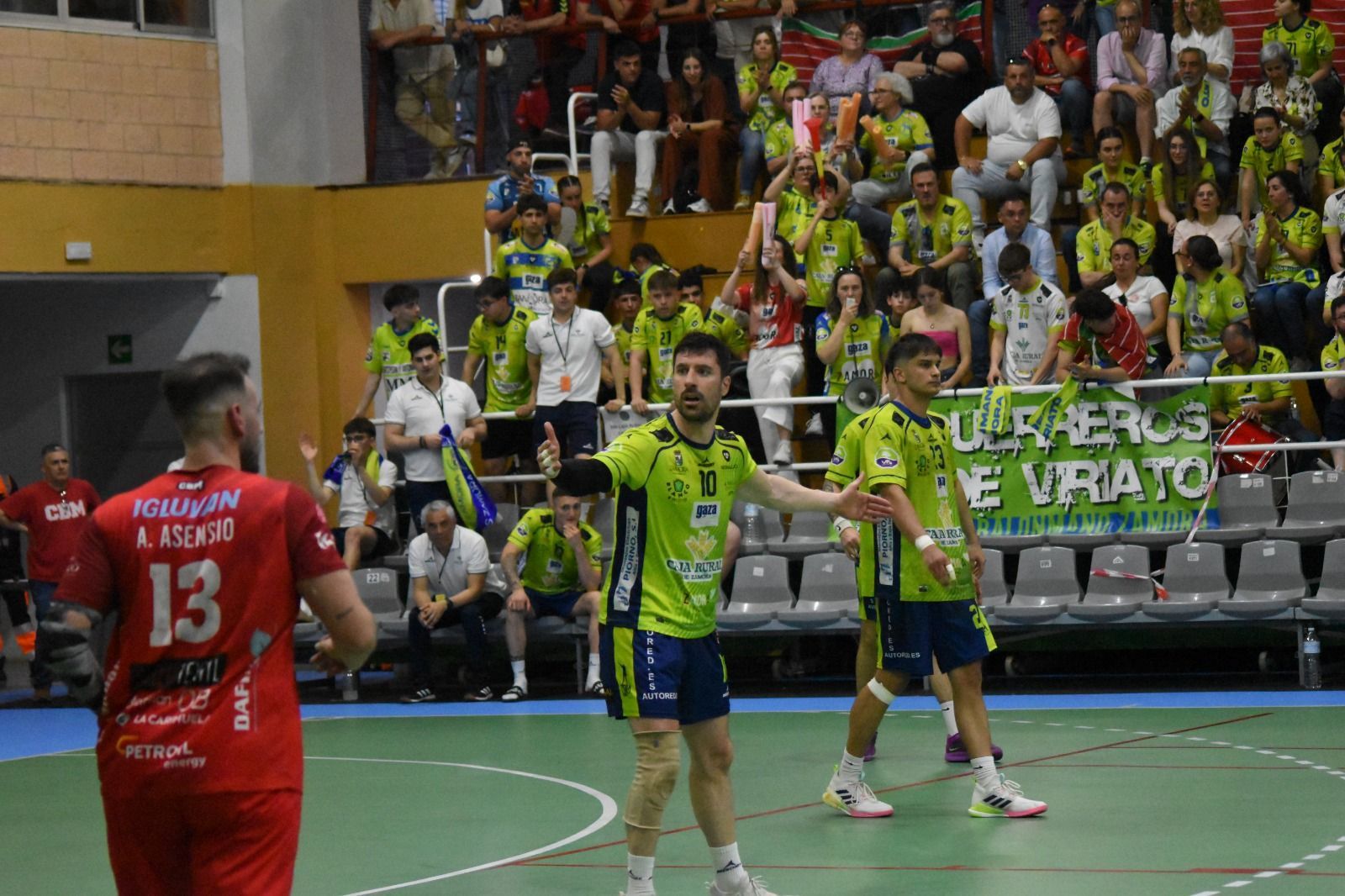 whatsapp-image-2025-05-16-at-21-55-26