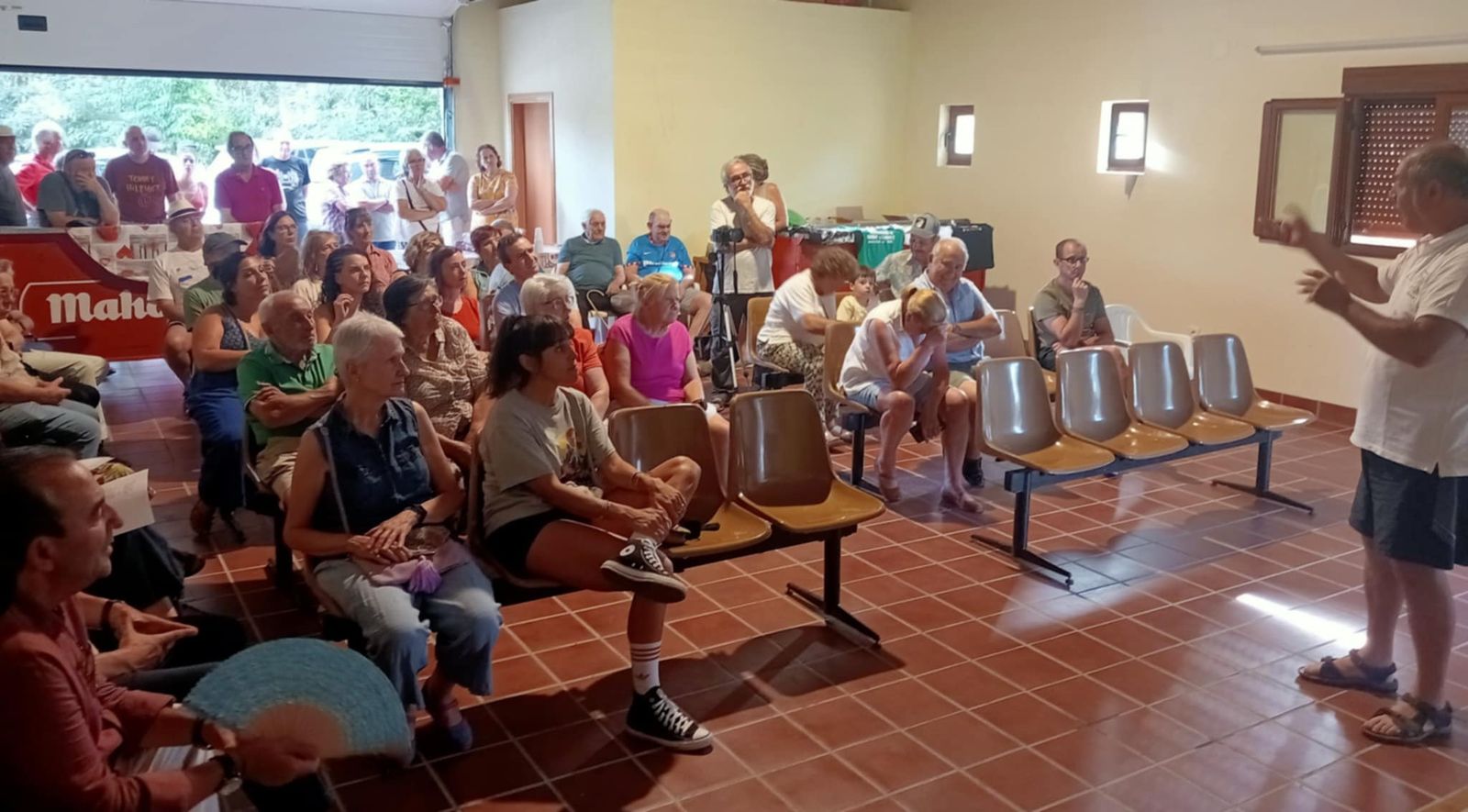 Lobeznos de Sanabria da los primeros pasos para recuperar su Danza de Paloteo
