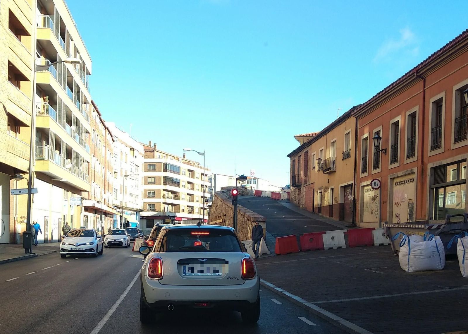 Ronda trafico semaforo